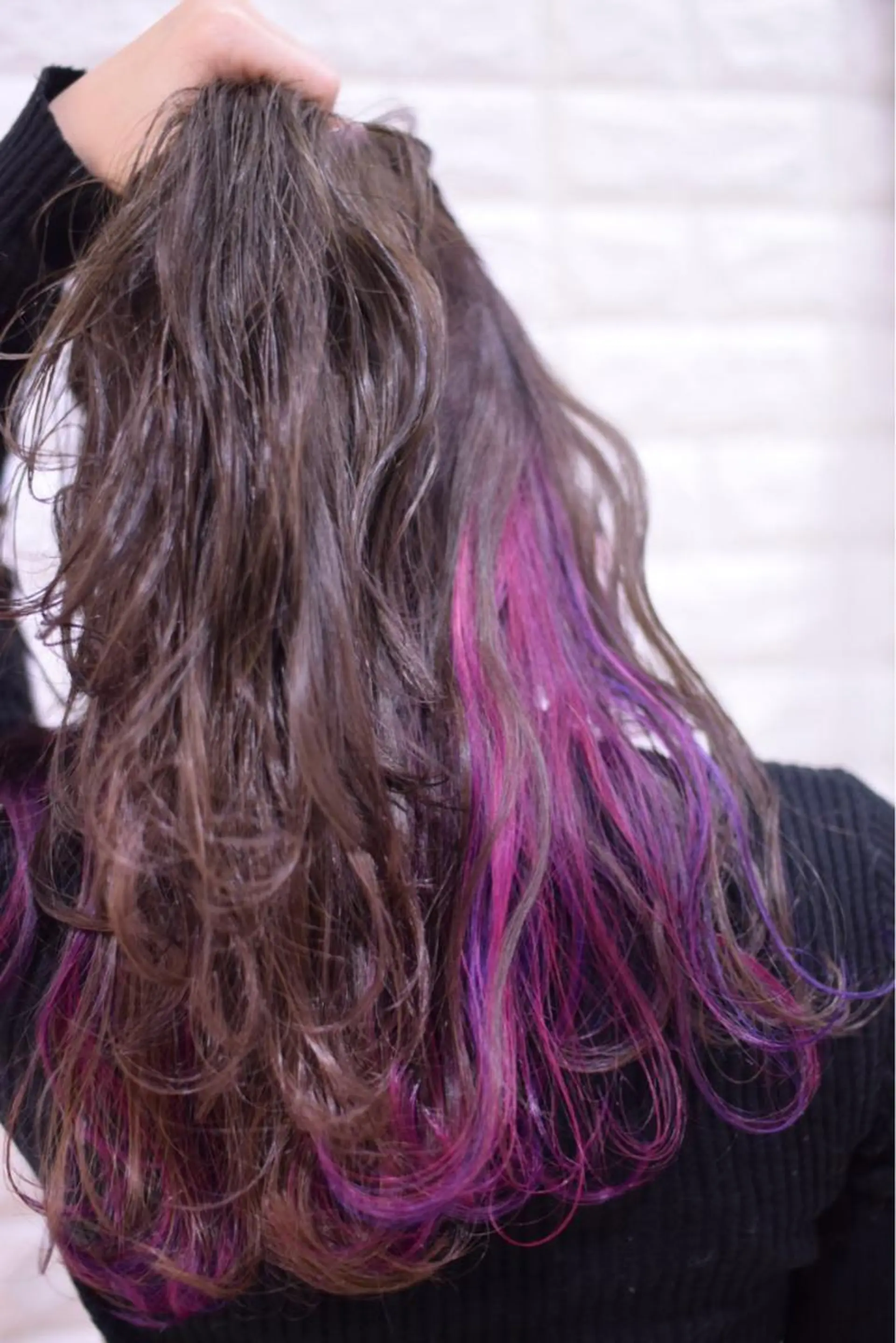 セミロング カラー アディクシーカラー グレージュ シルバー シルバーグレージュ ユニコーンカラー ヘアカラー ハイトーンカラー RYUのヘアスタイル