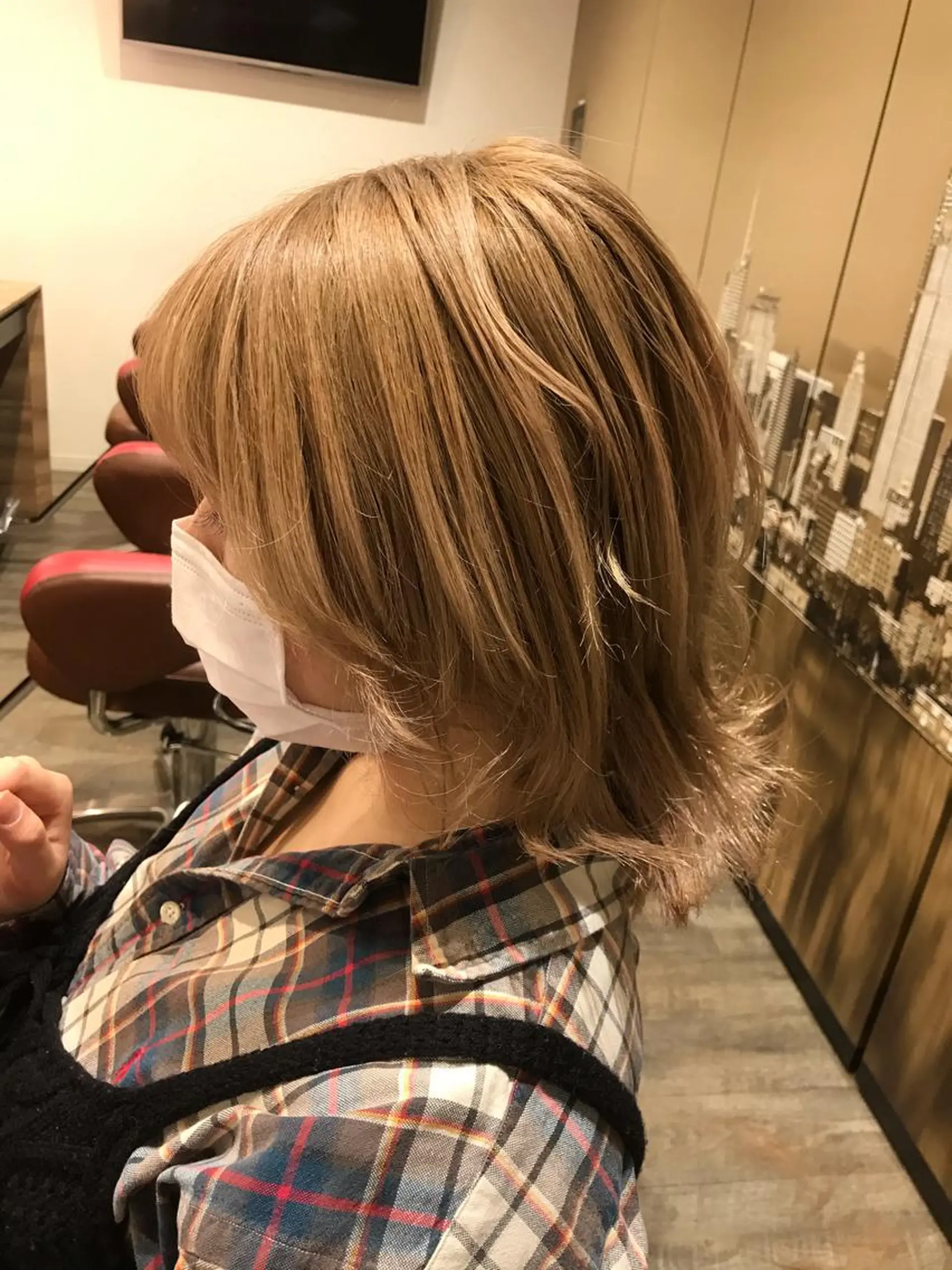 ミディアム カラー ヘアアレンジ ウルフカット 12月限定クーポン 💕大量更新ブリーチのヘアスタイル