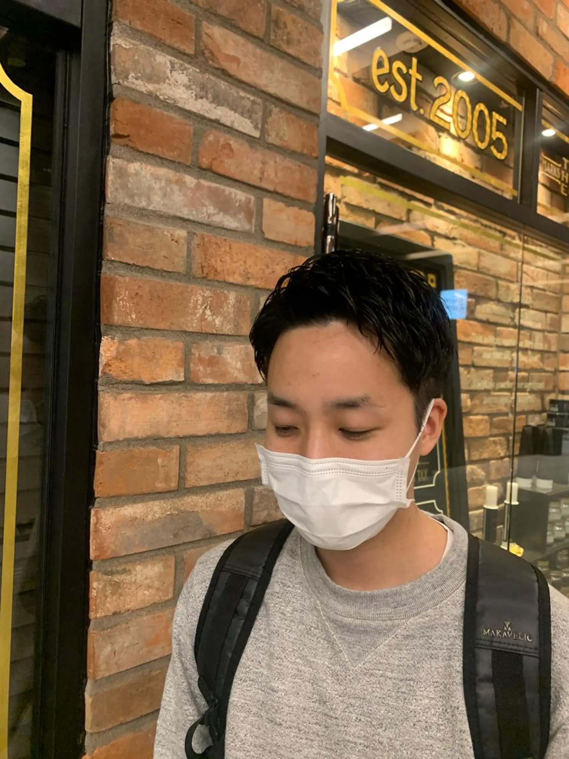 ショート メンズ ビジネス ツーブロック プレミアムバーバー新宿店所属・新宿駅近！ 💈口コミ多数✨のヘアスタイル