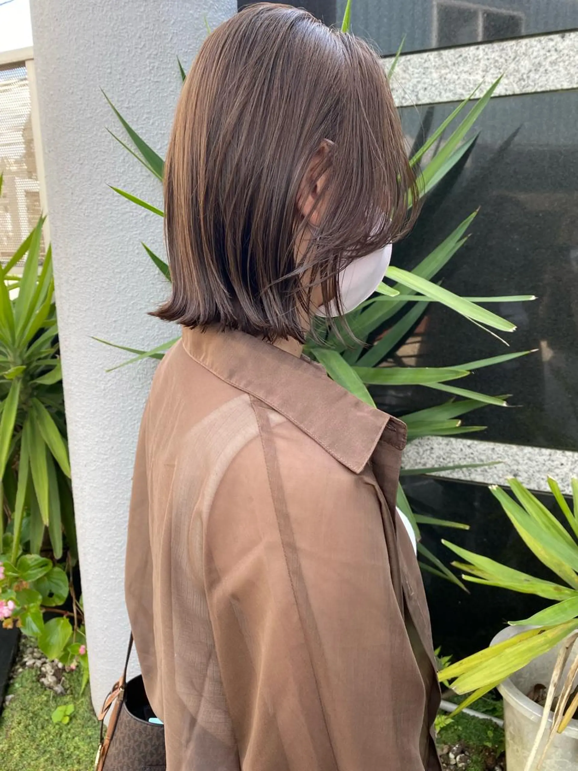 ミディアム カラー ボブ 顔周りカット 外ハネヘア ヘアカラー トリートメント fit stand /HIIRAGIのヘアスタイル