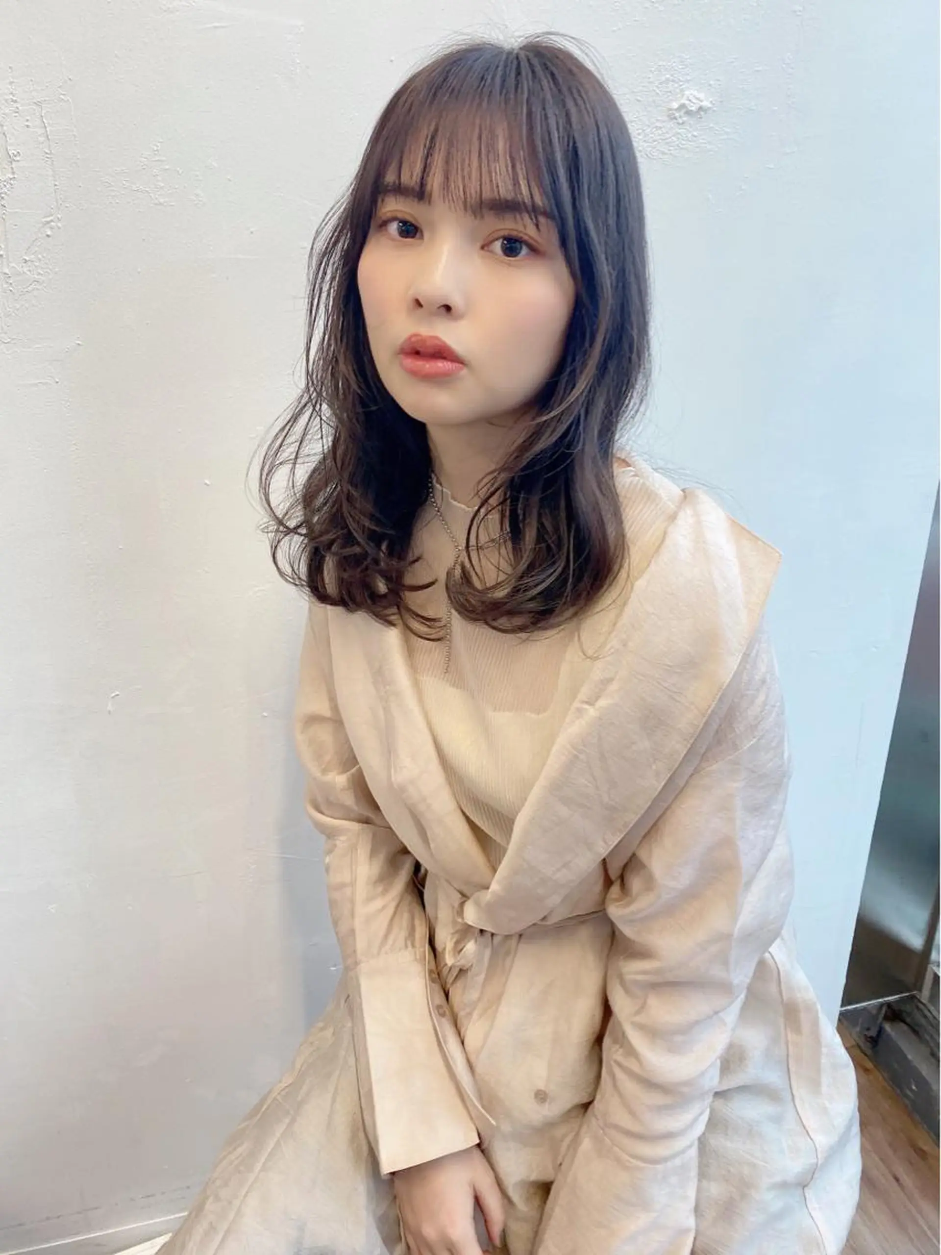 ミディアム レイヤーカット 鎌倉 彩のヘアスタイル