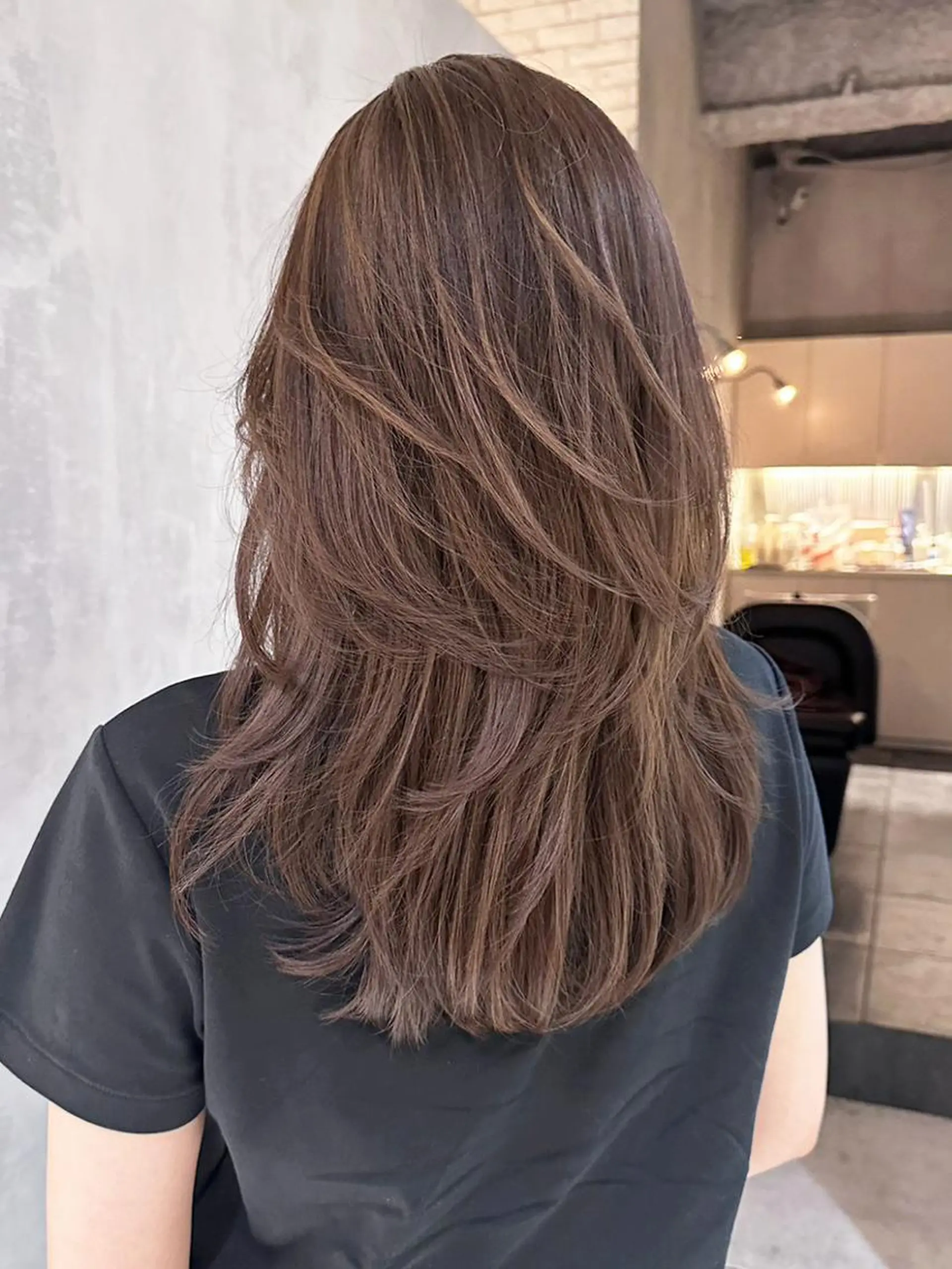 セミロング カラー ハイライトカラー 顔まわりレイヤー ハイライト レイヤーカット カット ヘアカラー トリートメント ITbyALBUM 浦和店のヘアスタイル