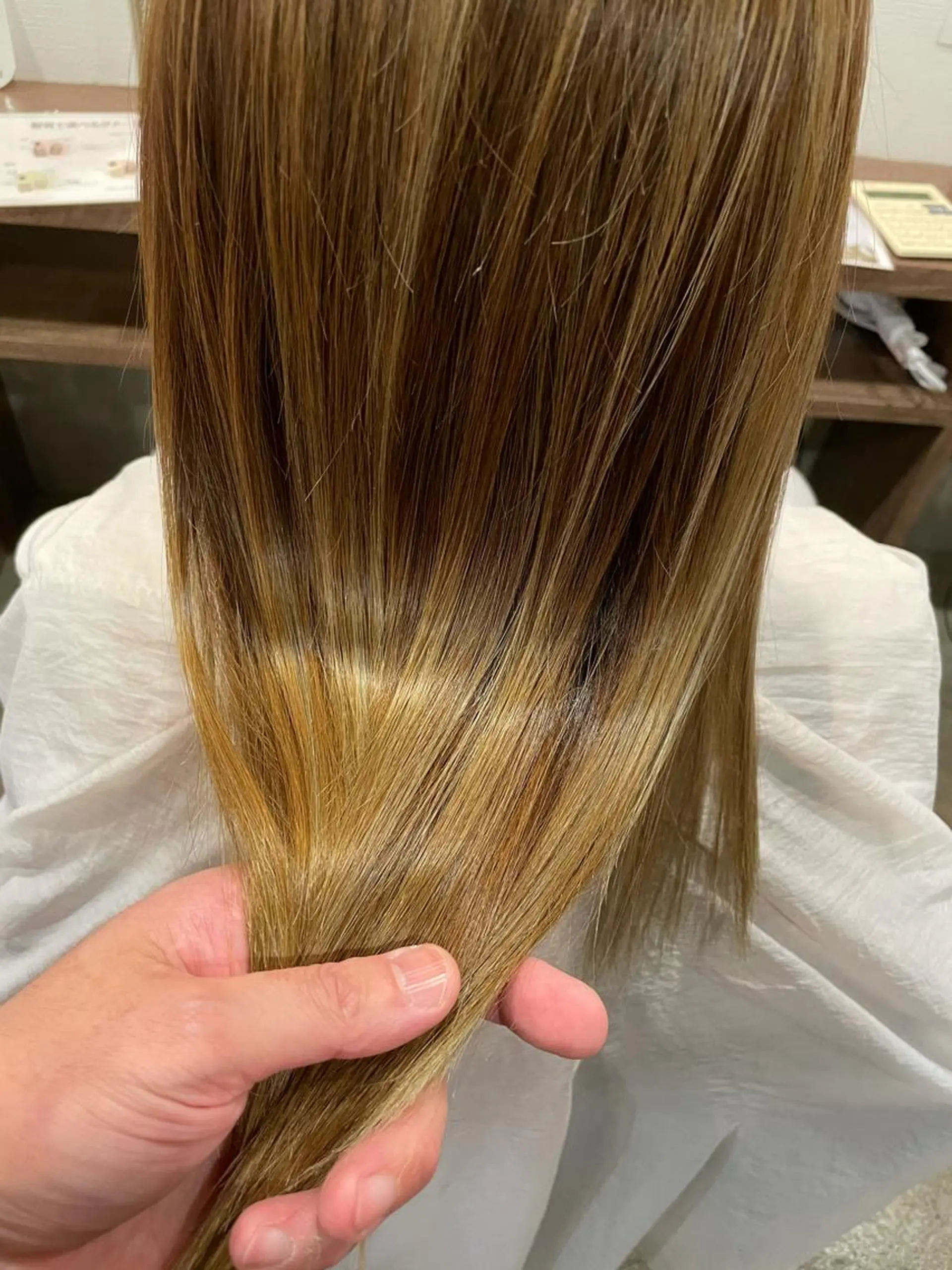 ミディアム カラー トリートメント レイヤーカット匠 イソザキノリユキのヘアスタイル
