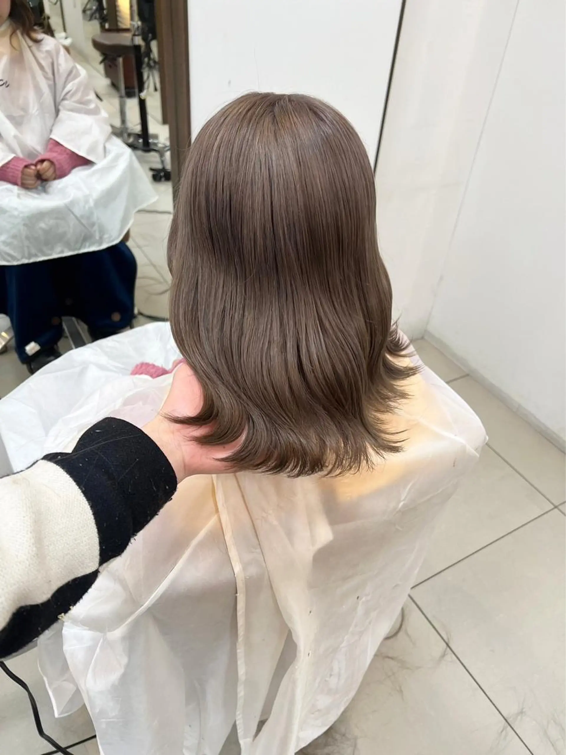 セミロング ヘアカラー 池田菜摘 モデル募集🍬のヘアスタイル