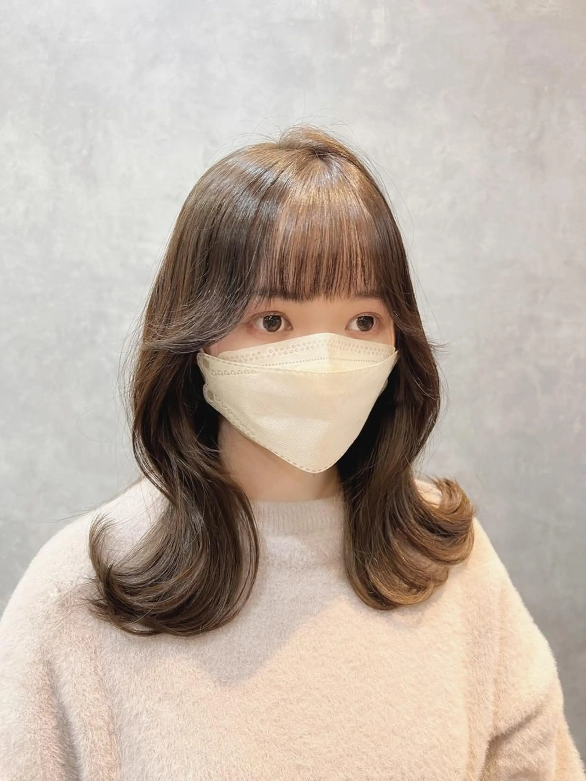 セミロング カラー ベージュカラー ミルクティーベージュ くびれヘア 韓国風ヘア 中村ひなた 髪質改善×ヘッドスパのその他イメージ