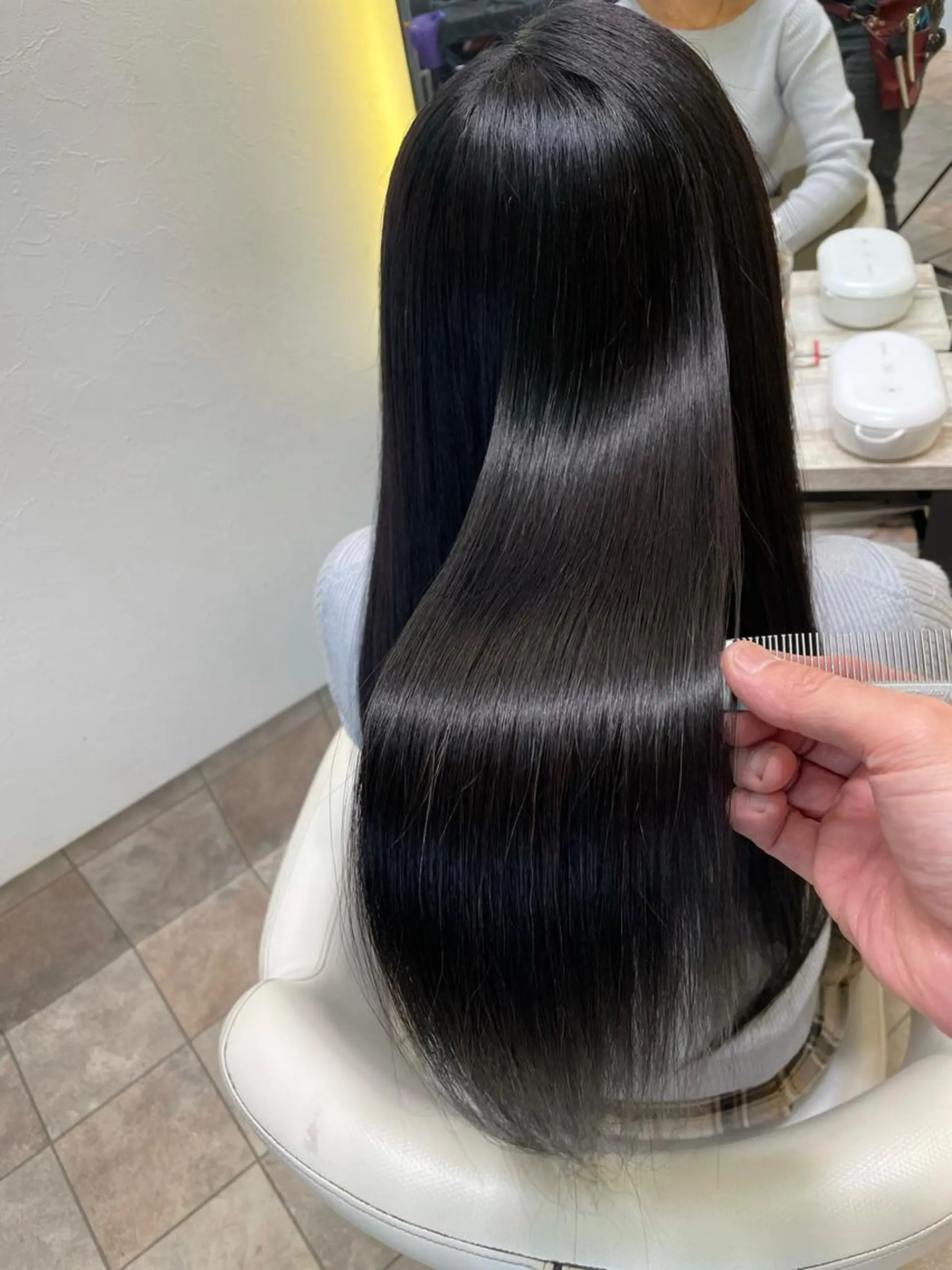 ロング Skyspa straight&digital所属・渡邉 信一のヘアスタイル
