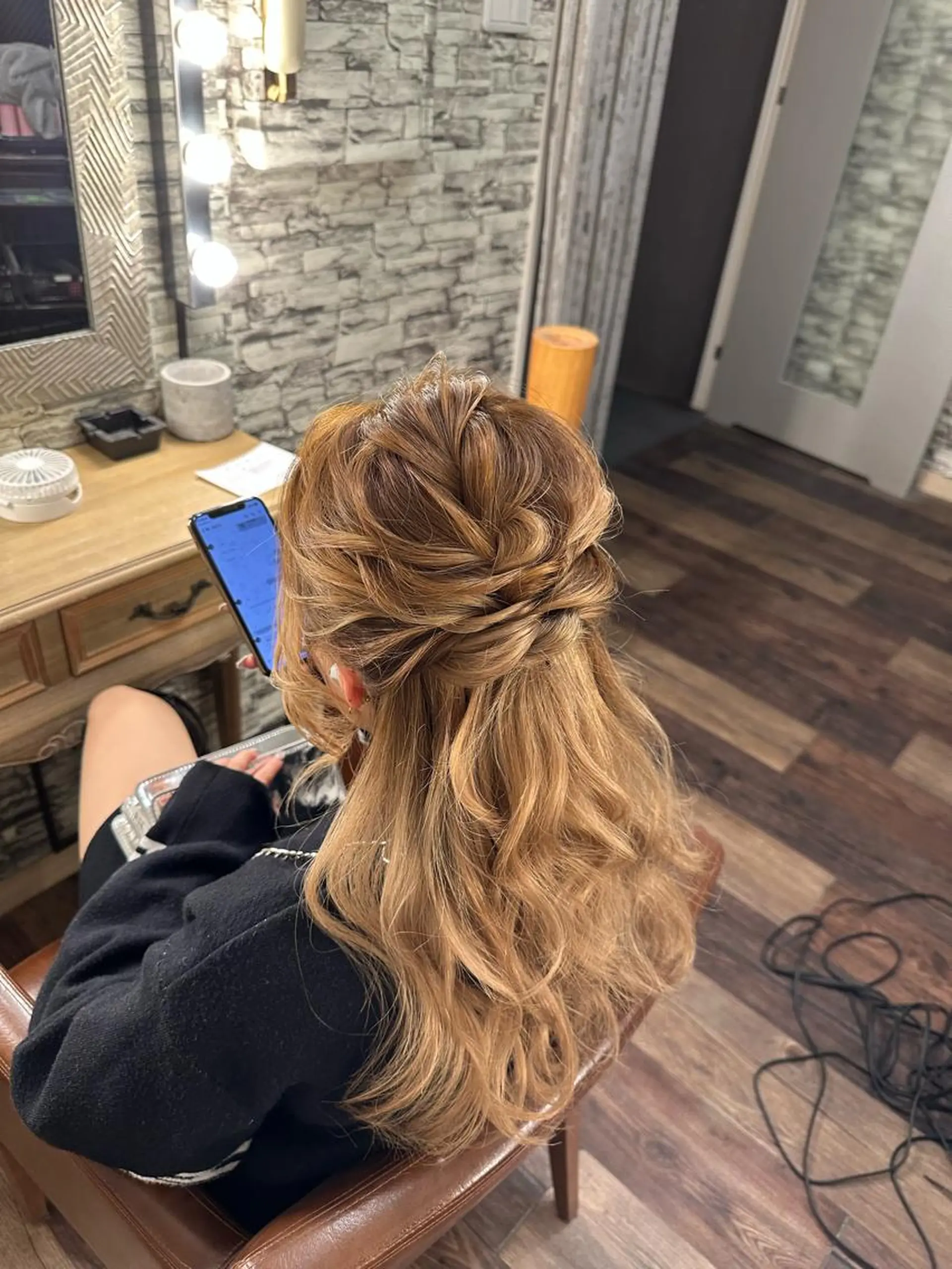 セミロング ヘアアレンジ ハーフアップ hair make  Lucciのヘアスタイル