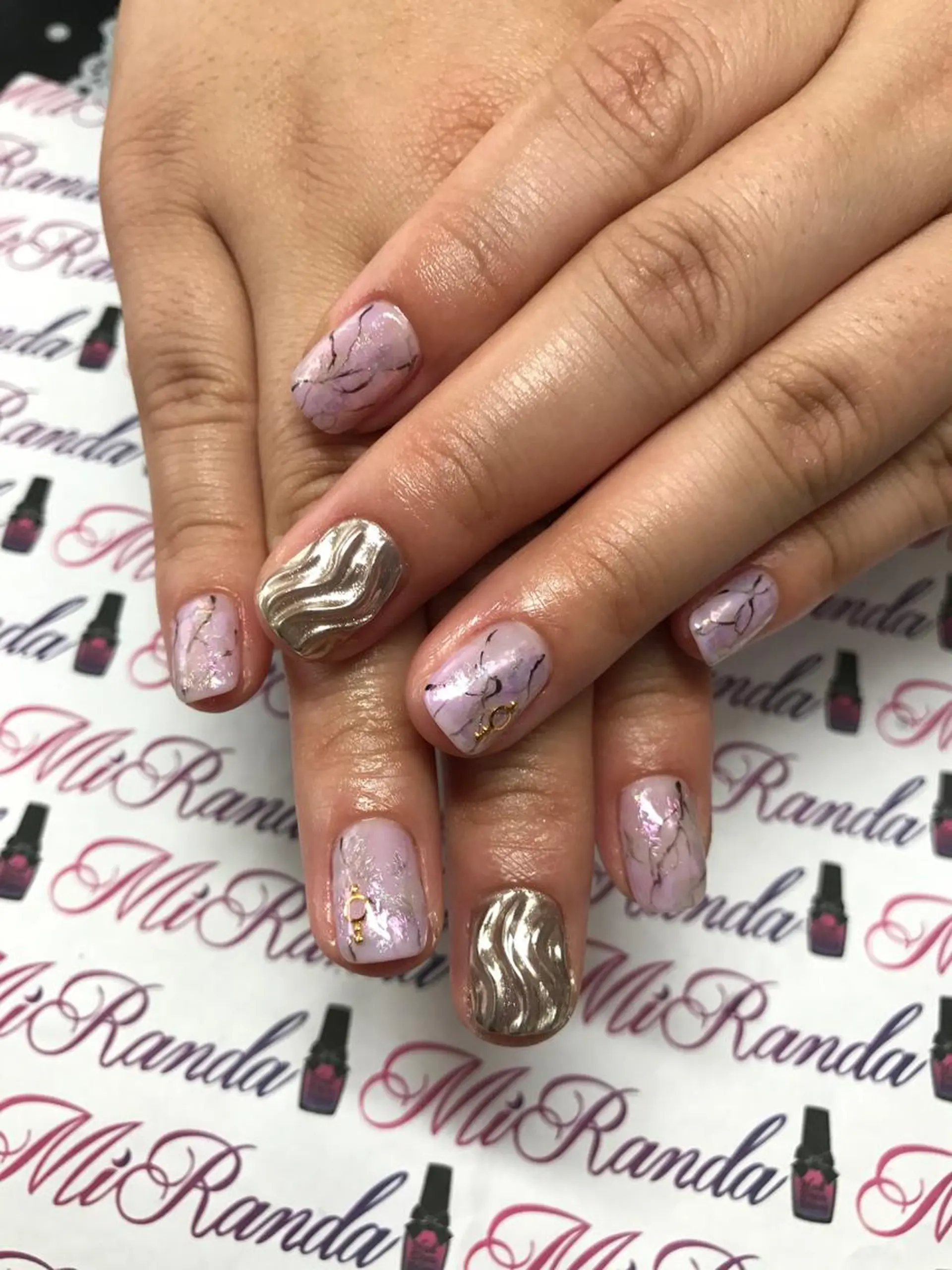 ネイル MiRanda Nail所属・MiRanda 保坂 舞のネイルデザイン