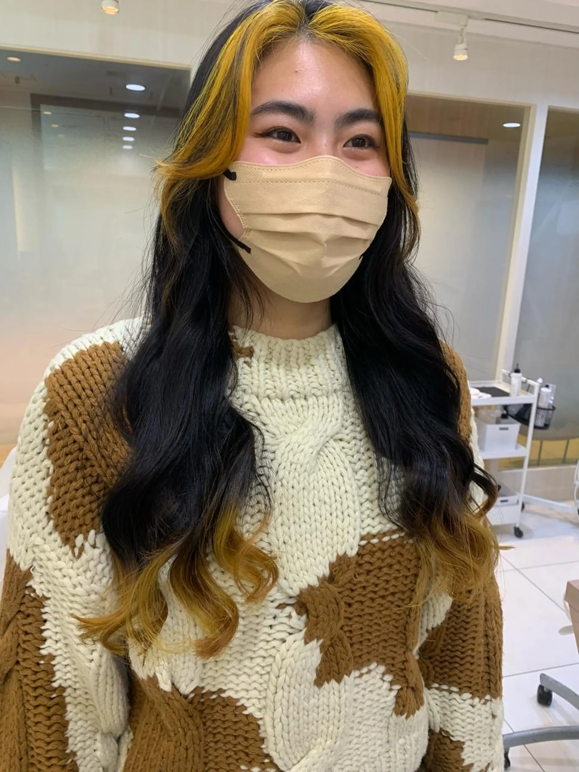 ロング カラー ブリーチ ヘアカラー トリートメント 似合わせカラー/艶 髪質改善/ヨシザキのヘアスタイル