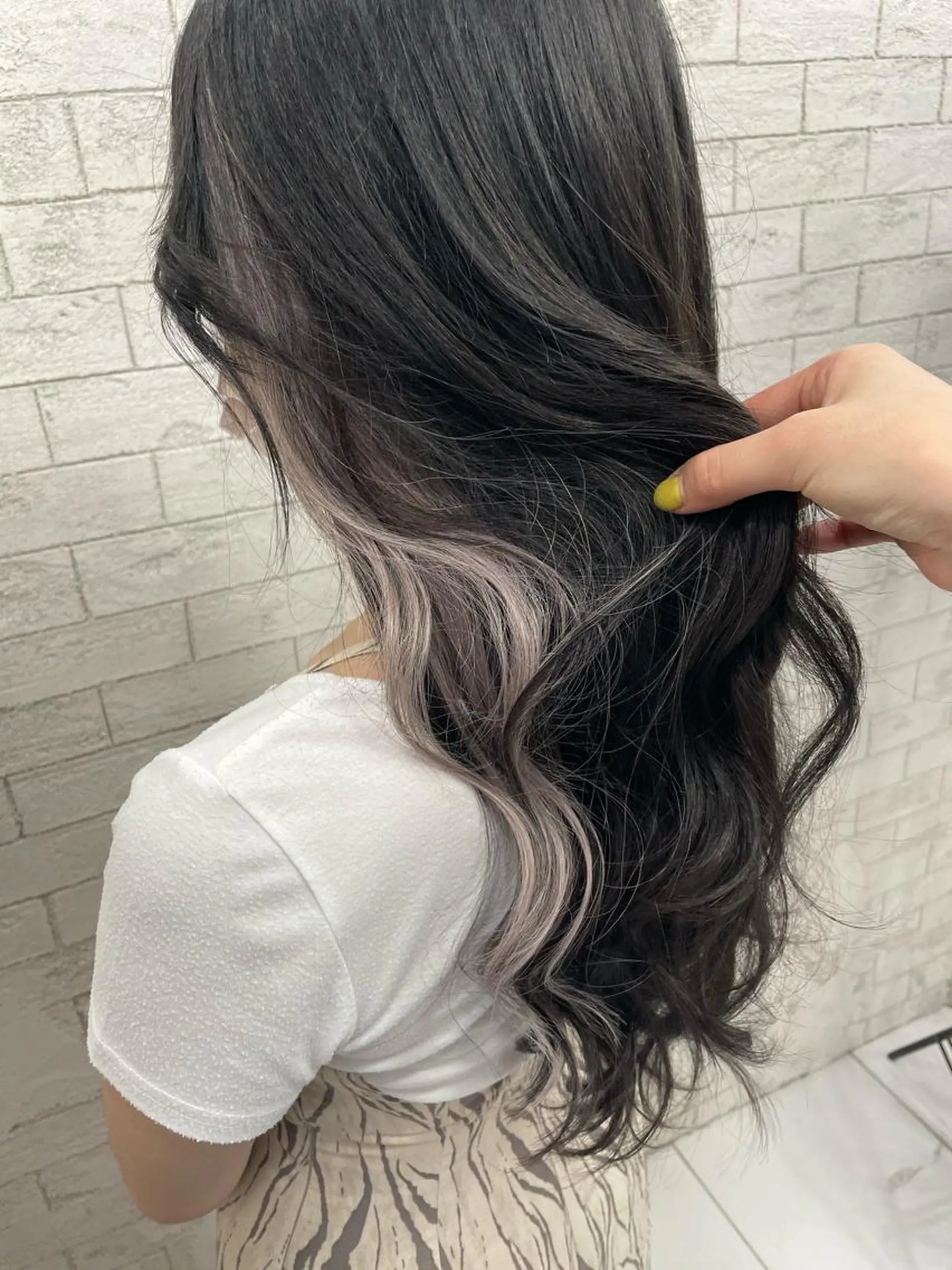 ロング エクステ 🦋エクステインナー カラーYūka🦋のヘアスタイル