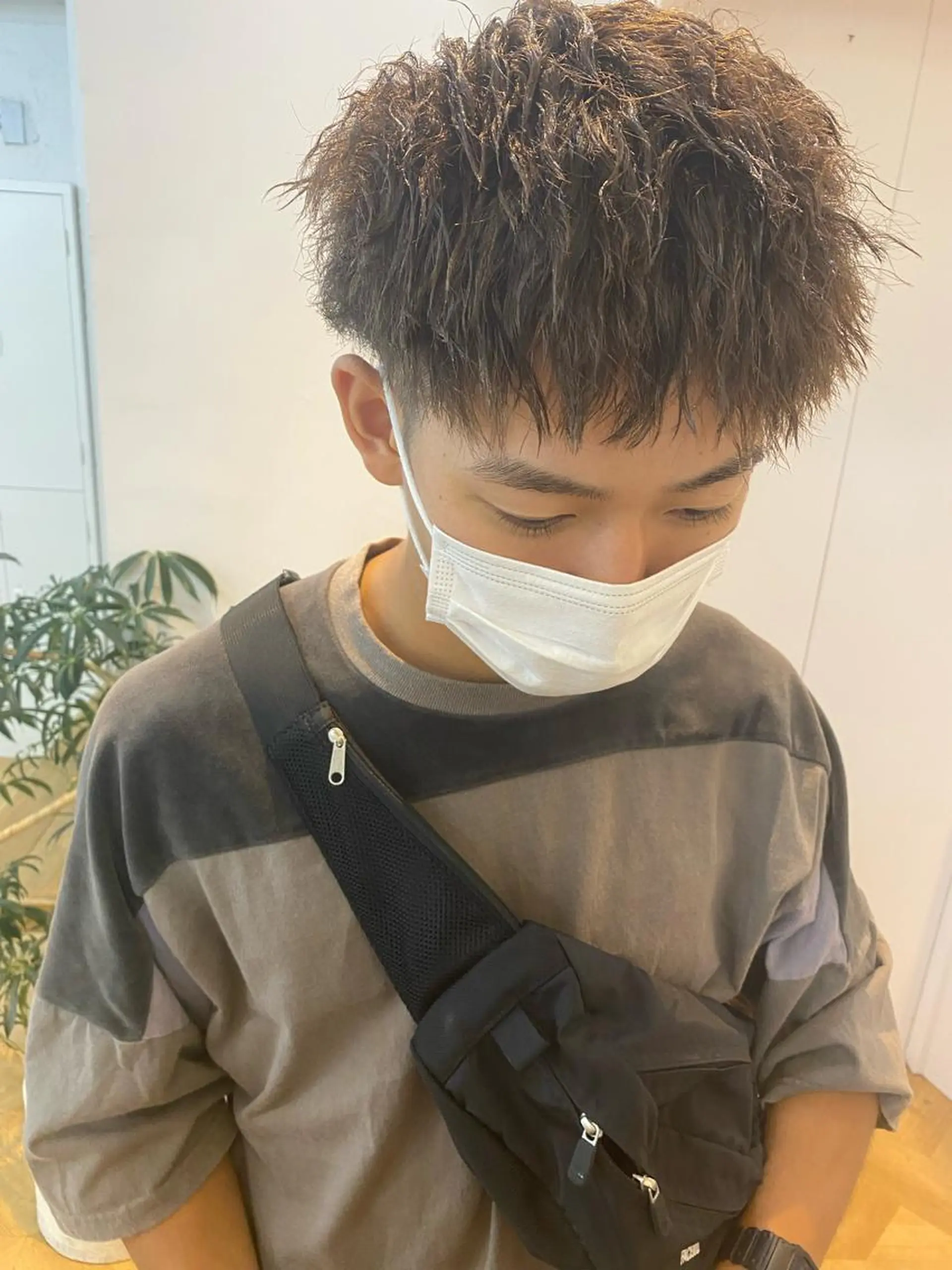 パーマ カット パーマ nishido ハイライト/メンズのヘアスタイル