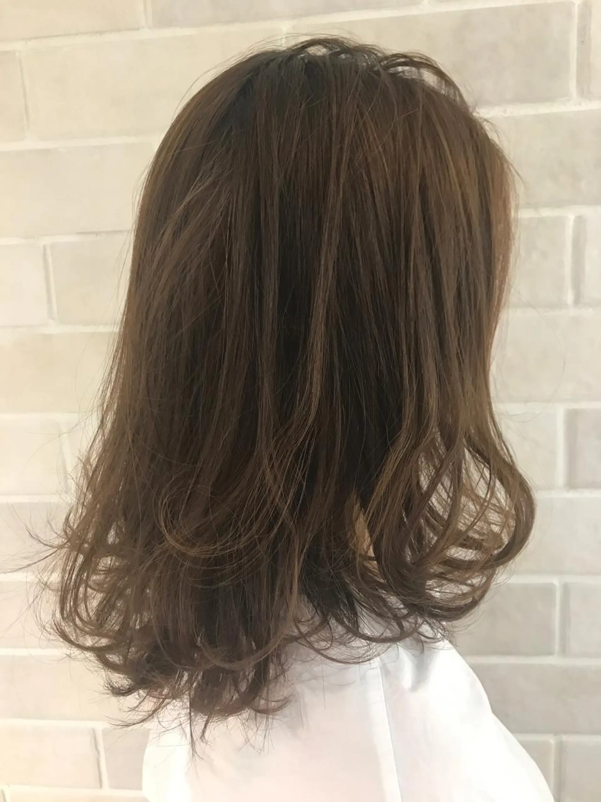 ミディアム カラー 艶髪カラー&ウルフ フルカワ ヒロズミのヘアスタイル