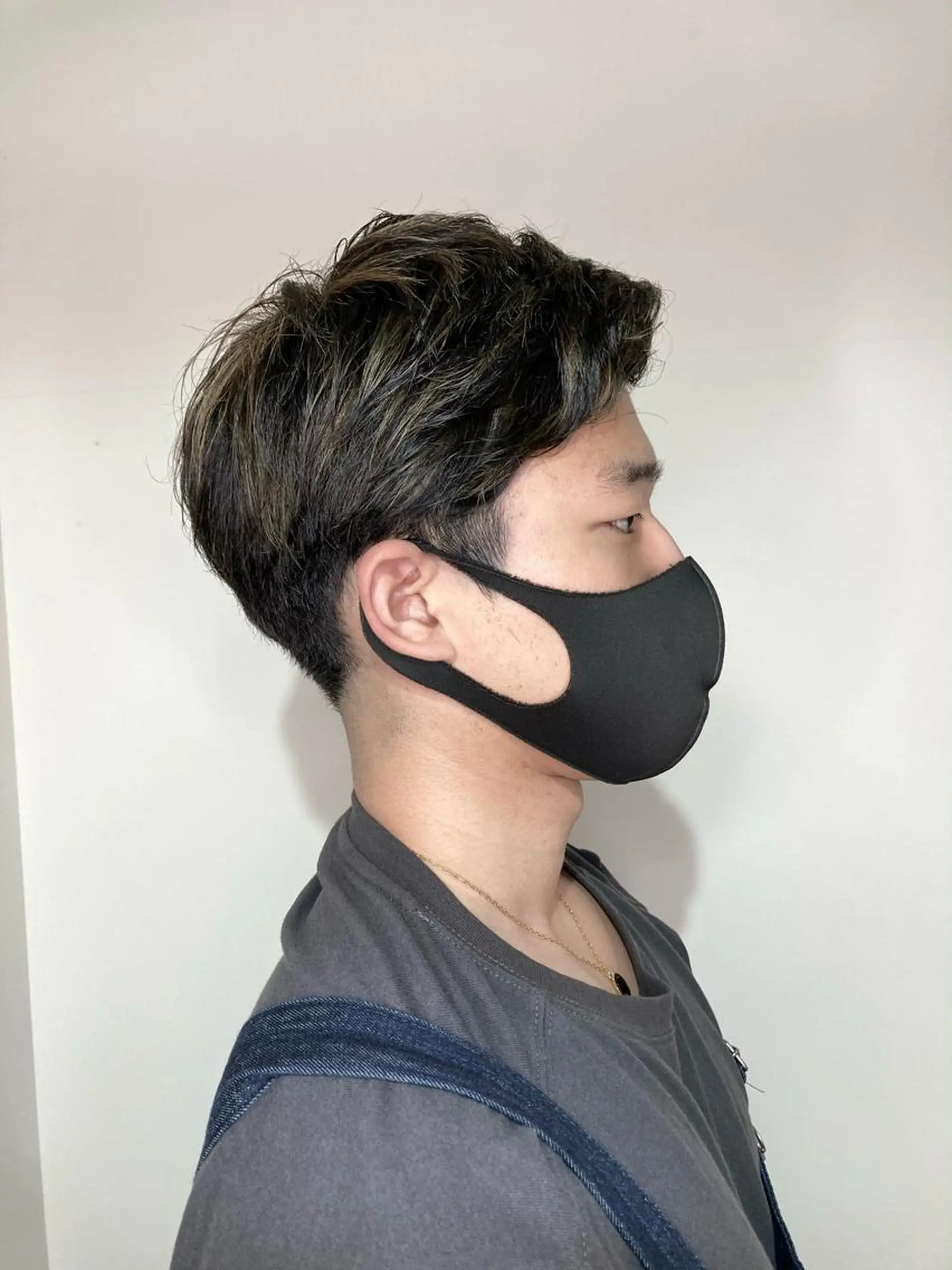 ショート メンズ カット ヘアカラー トリートメント 河野 行史のヘアスタイル