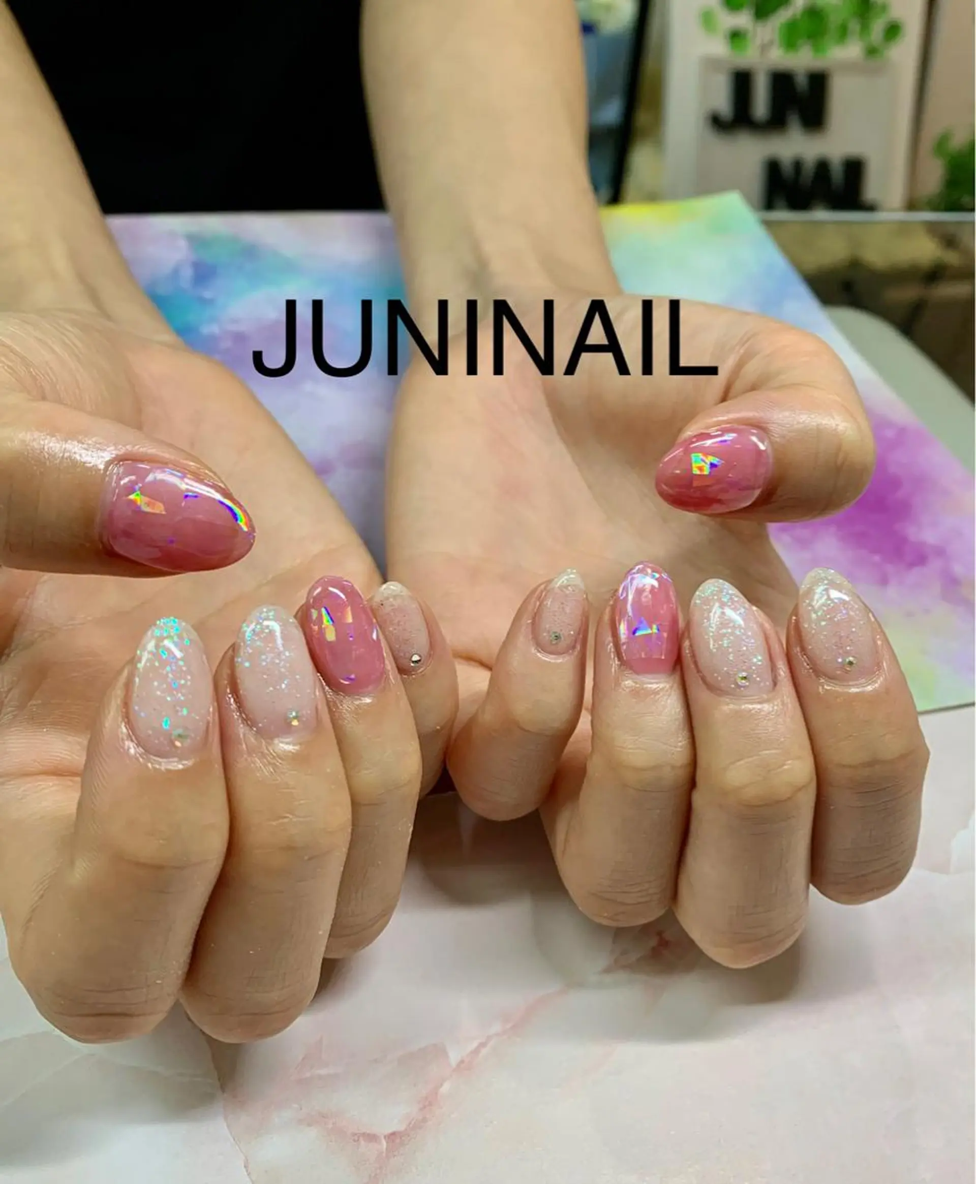 ネイル オーロラネイル クリアネイル フラッシュネイル フレンチネイル 氷ネイル・うるうるネイル ハンドネイル JuniNail韓国 ネイリストsuのネイルデザイン