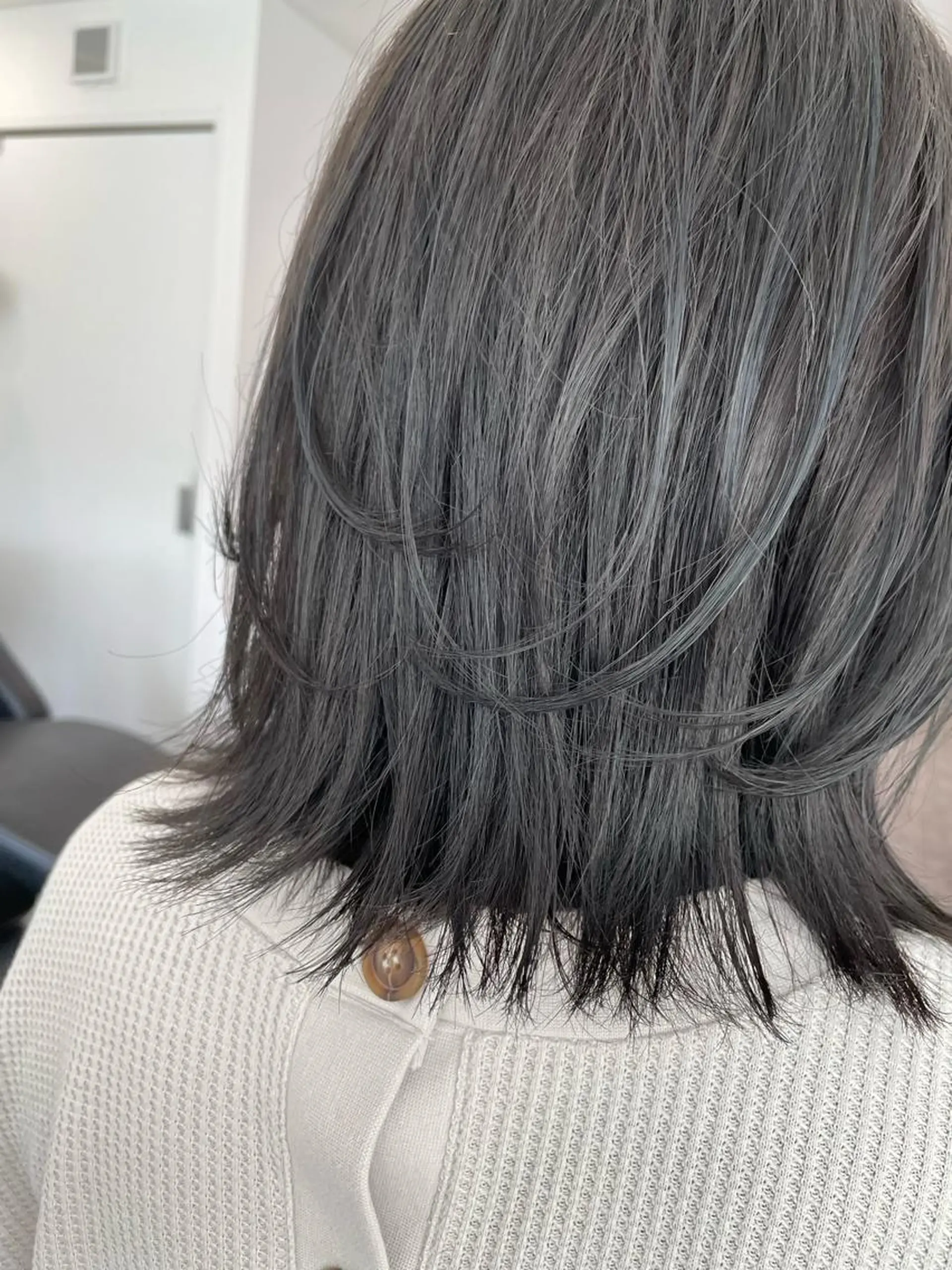 ミディアム カラー アッシュ レイヤーカット 京都美容師 塩のヘアスタイル