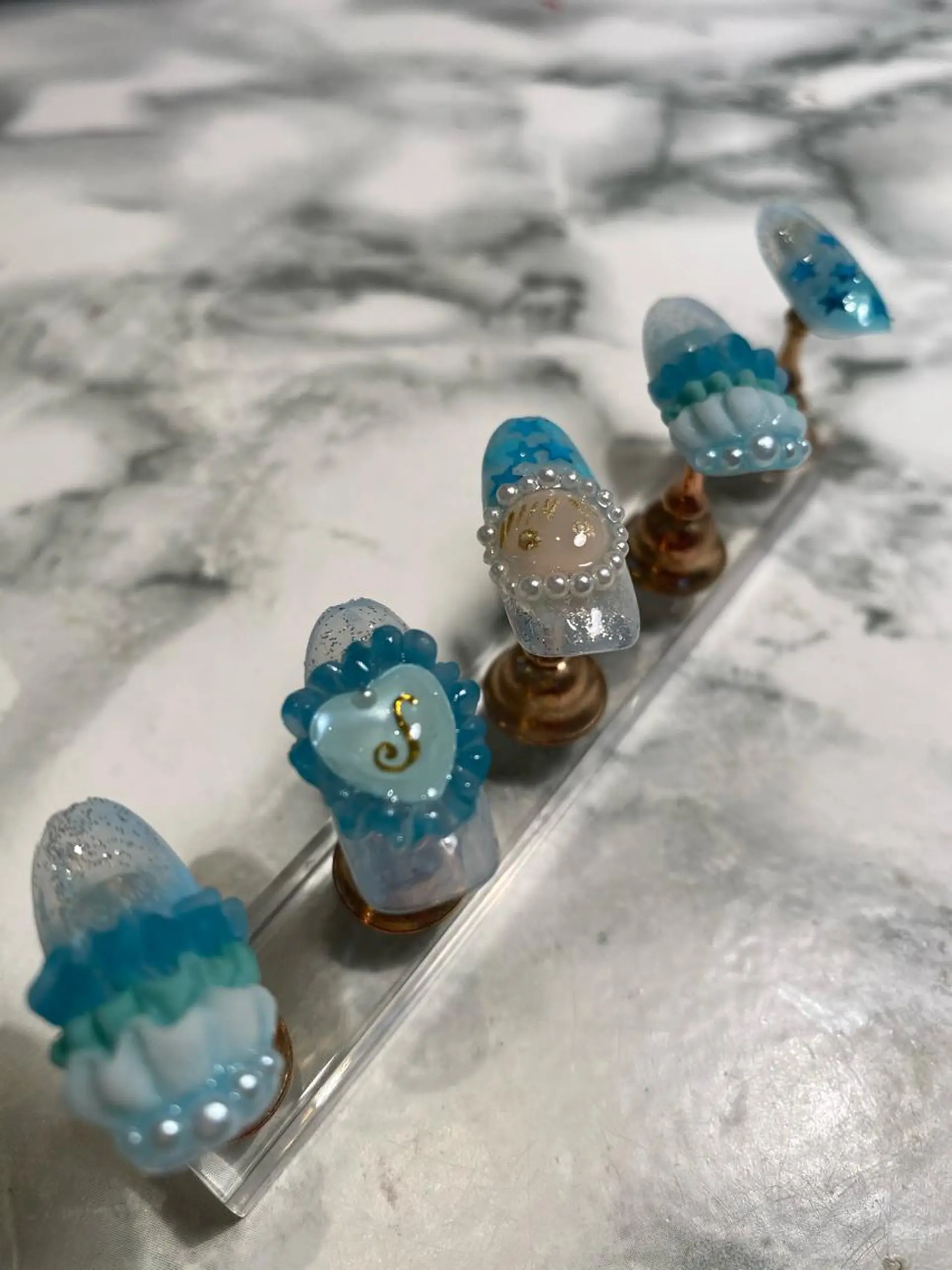 ネイル juedi nail(木曜日のネイル)所属・juedi nail KAORINのネイルデザイン