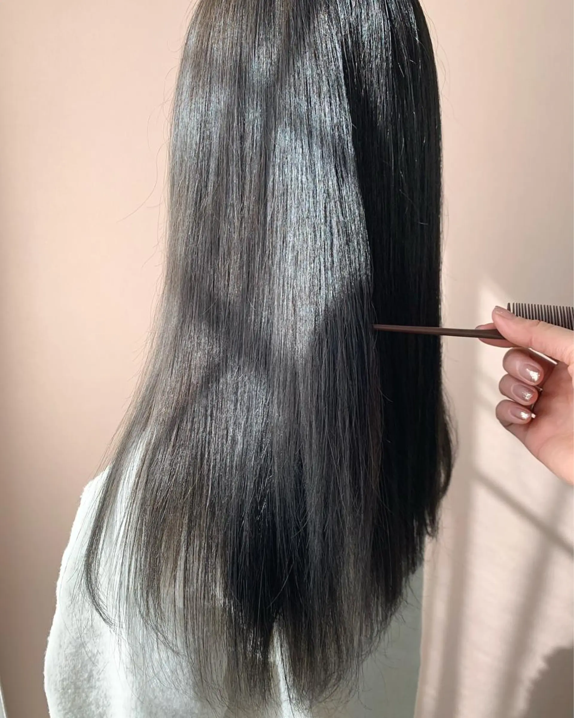 ロング カラー ブリーチ 透明感カラー ブリーチなしカラー カット ヘアカラー トリートメント hub hair レイヤー/透明感のヘアスタイル