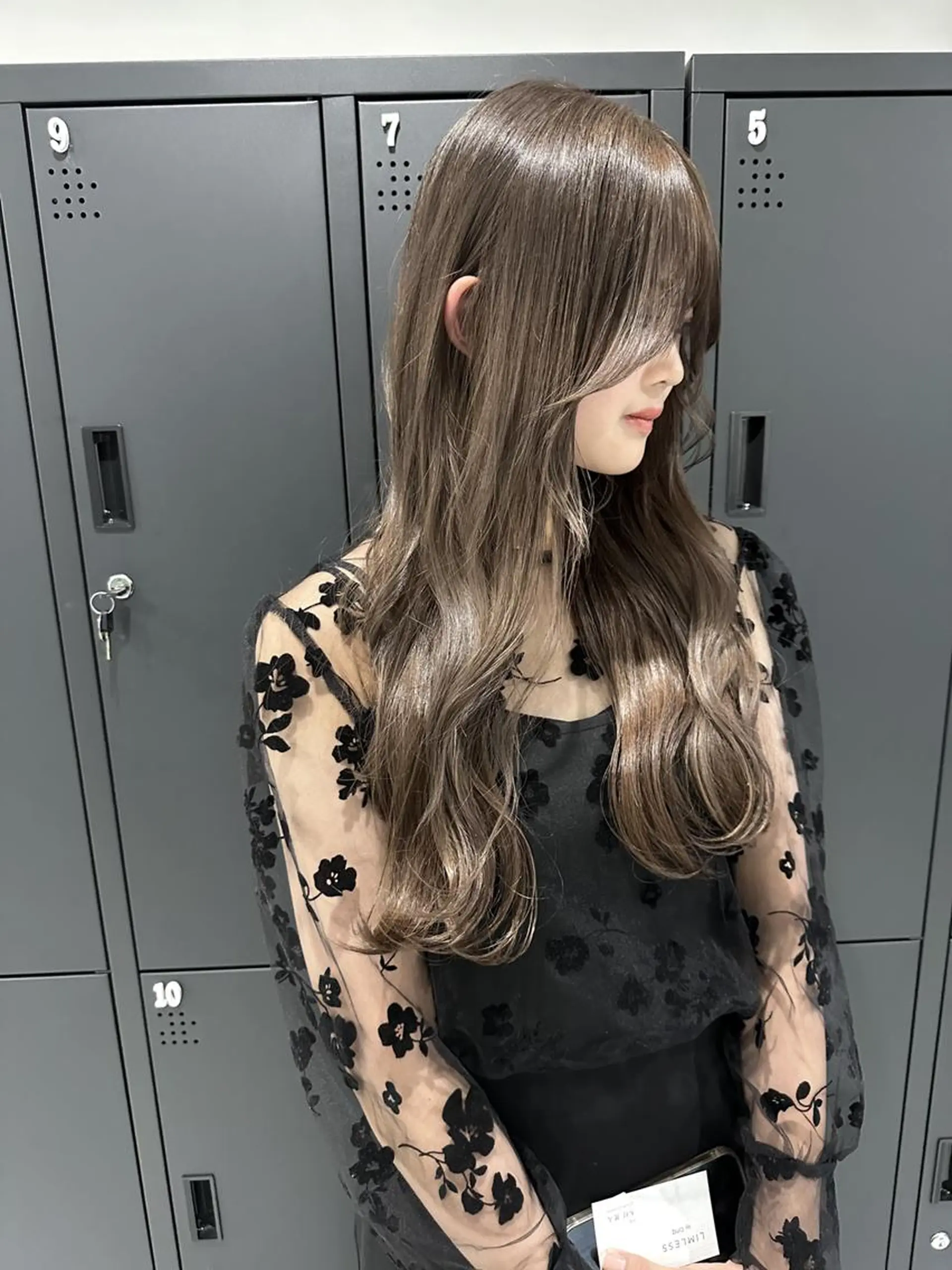 ミディアム カット ベージュカラー 新潟/万代/井上佑のヘアスタイル