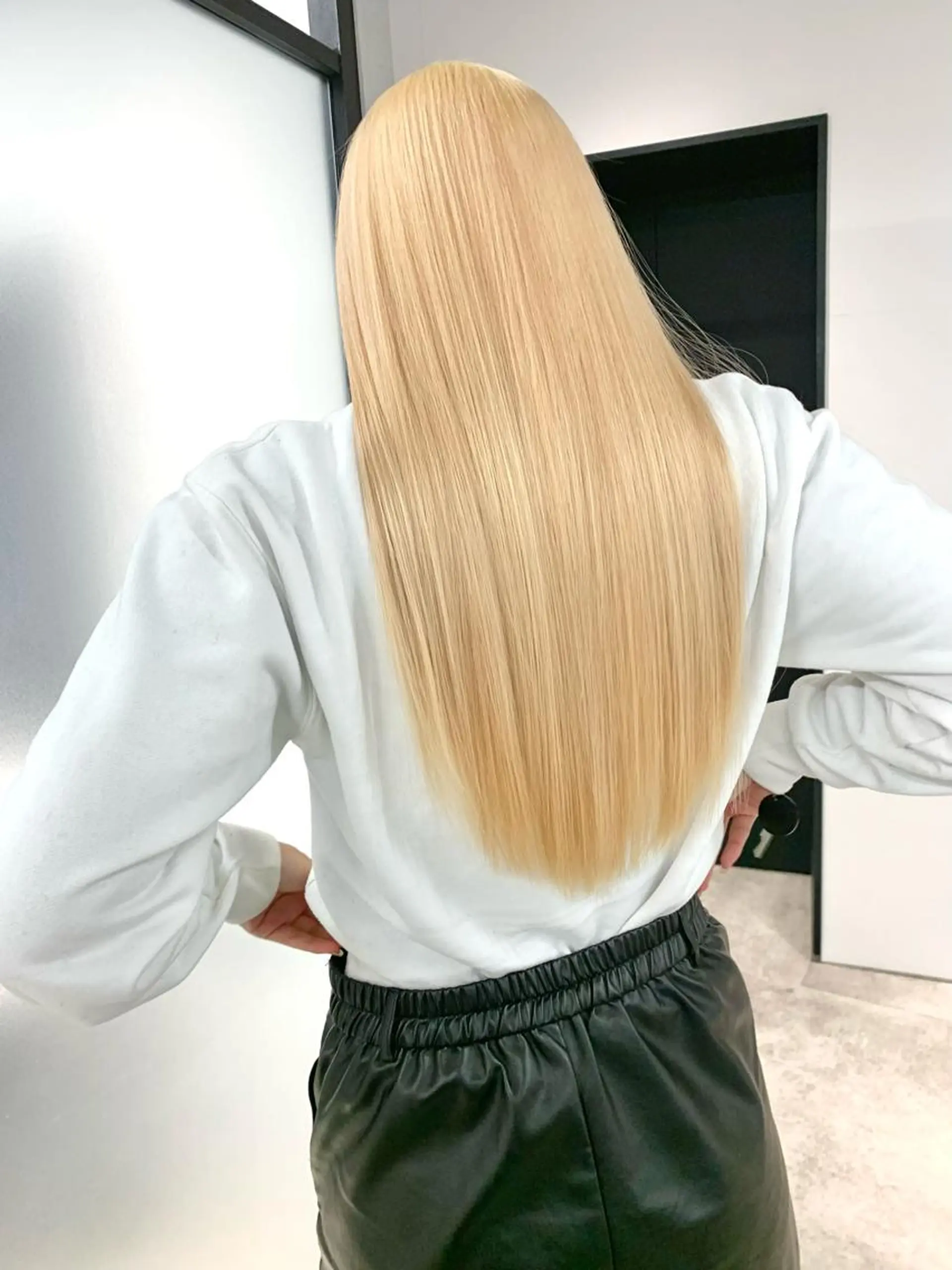 ロング カラー ヘアアレンジ カット ヘアカラー 縮毛矯正 トリートメント ヘアセット ハイトーン/美髪矯正 🍃大江拓実のヘアスタイル