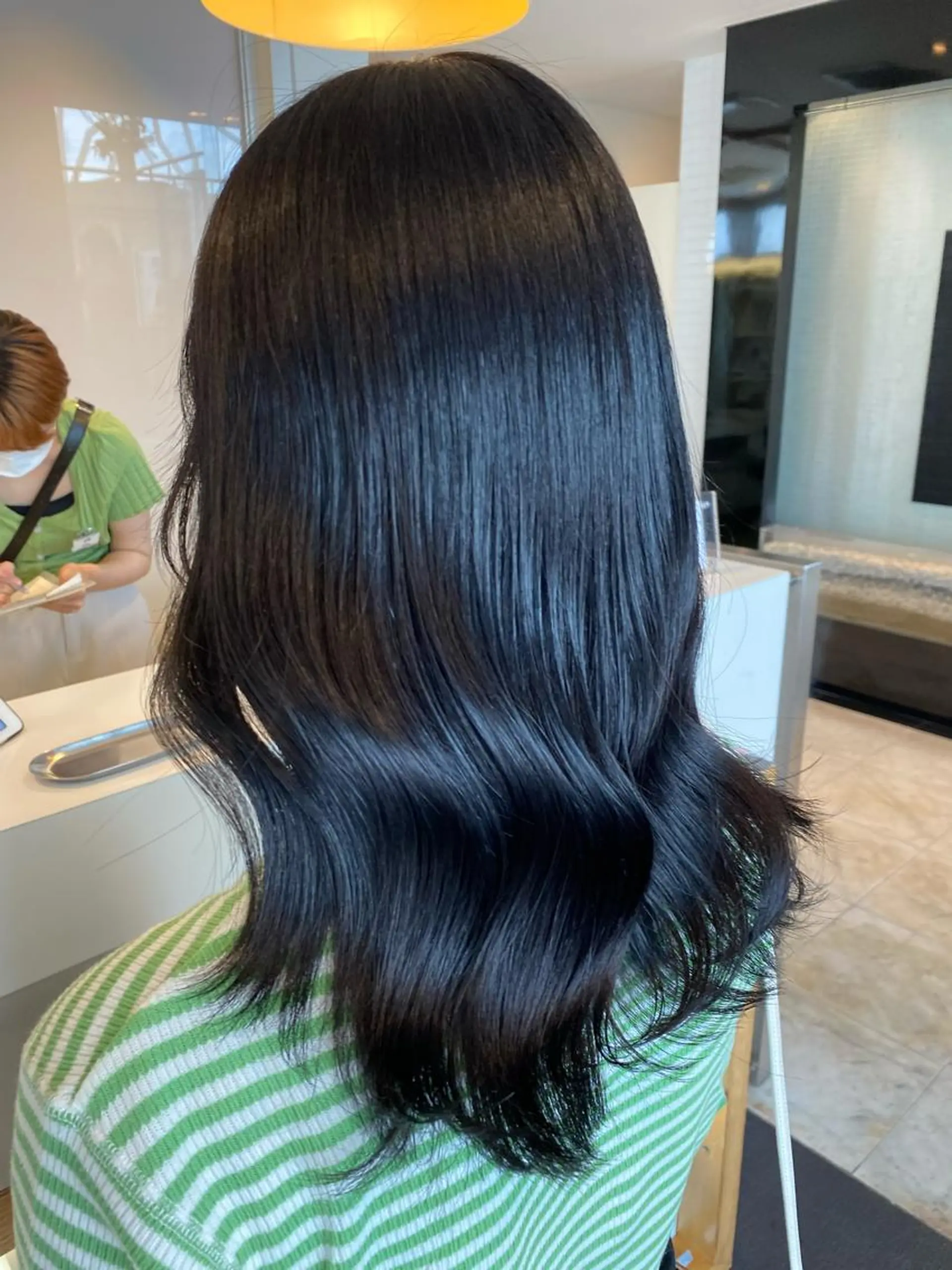 ロング ホリイ ハルカのヘアスタイル