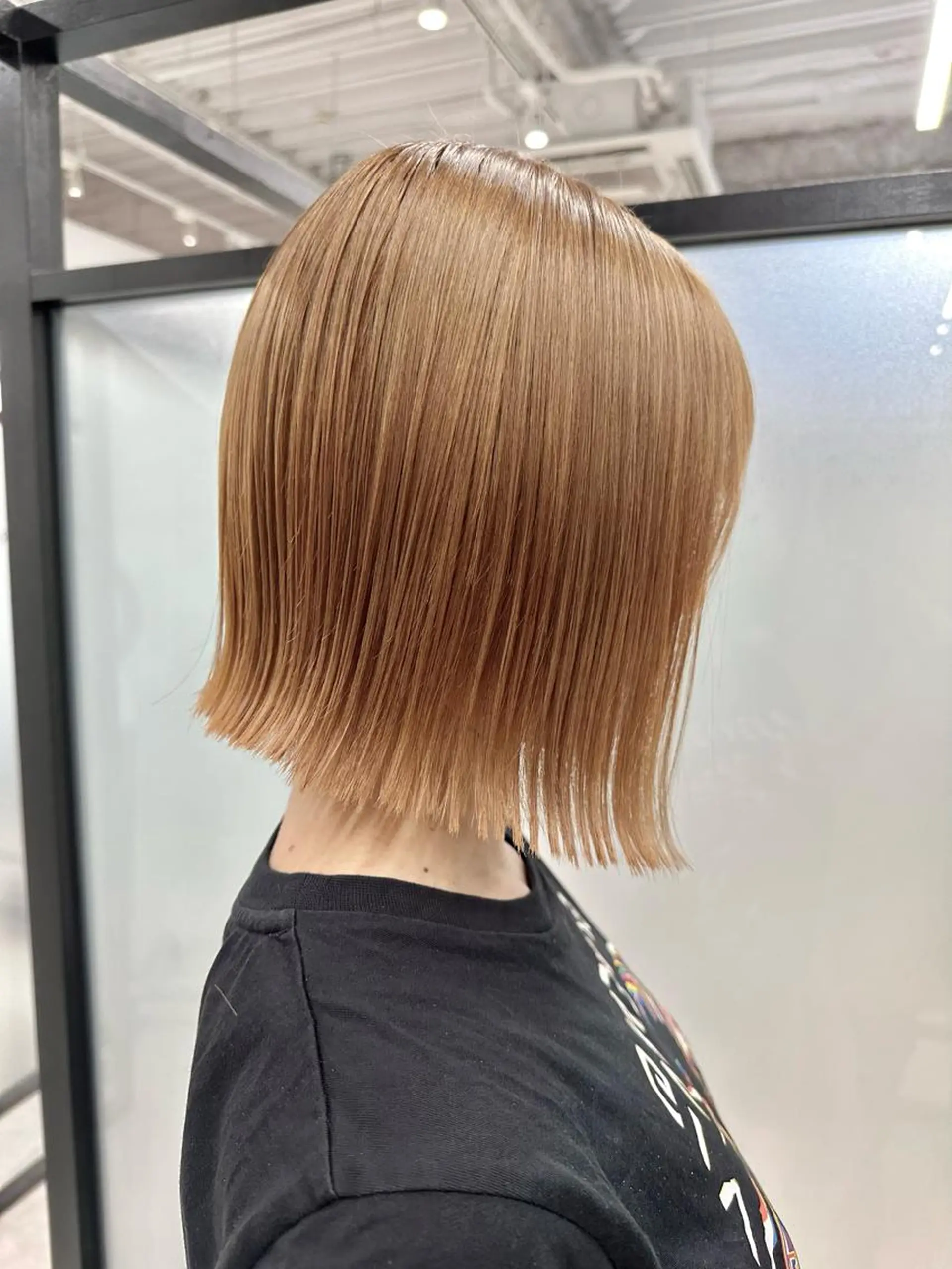ミディアム ブリーチ毛にもできる 縮毛矯正OJIROのヘアスタイル