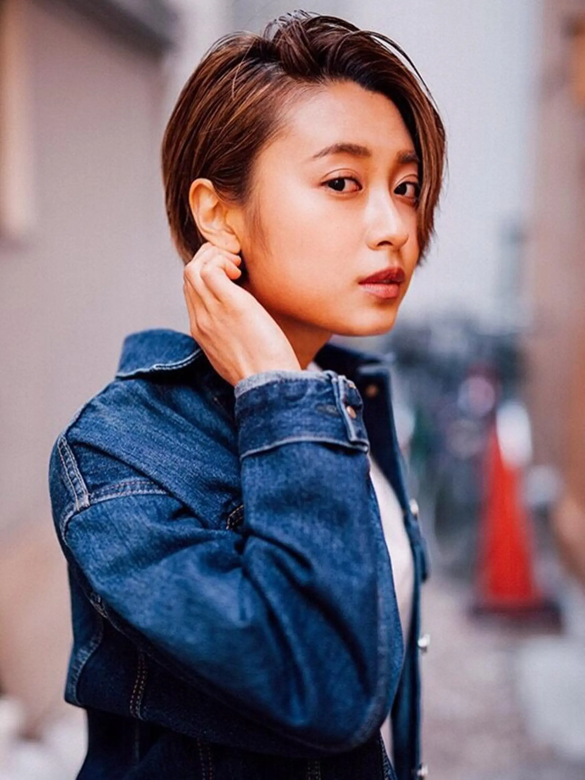 ショート カラー ハイトーンカラー 相武台ショート特化 💐川崎希💐のヘアスタイル