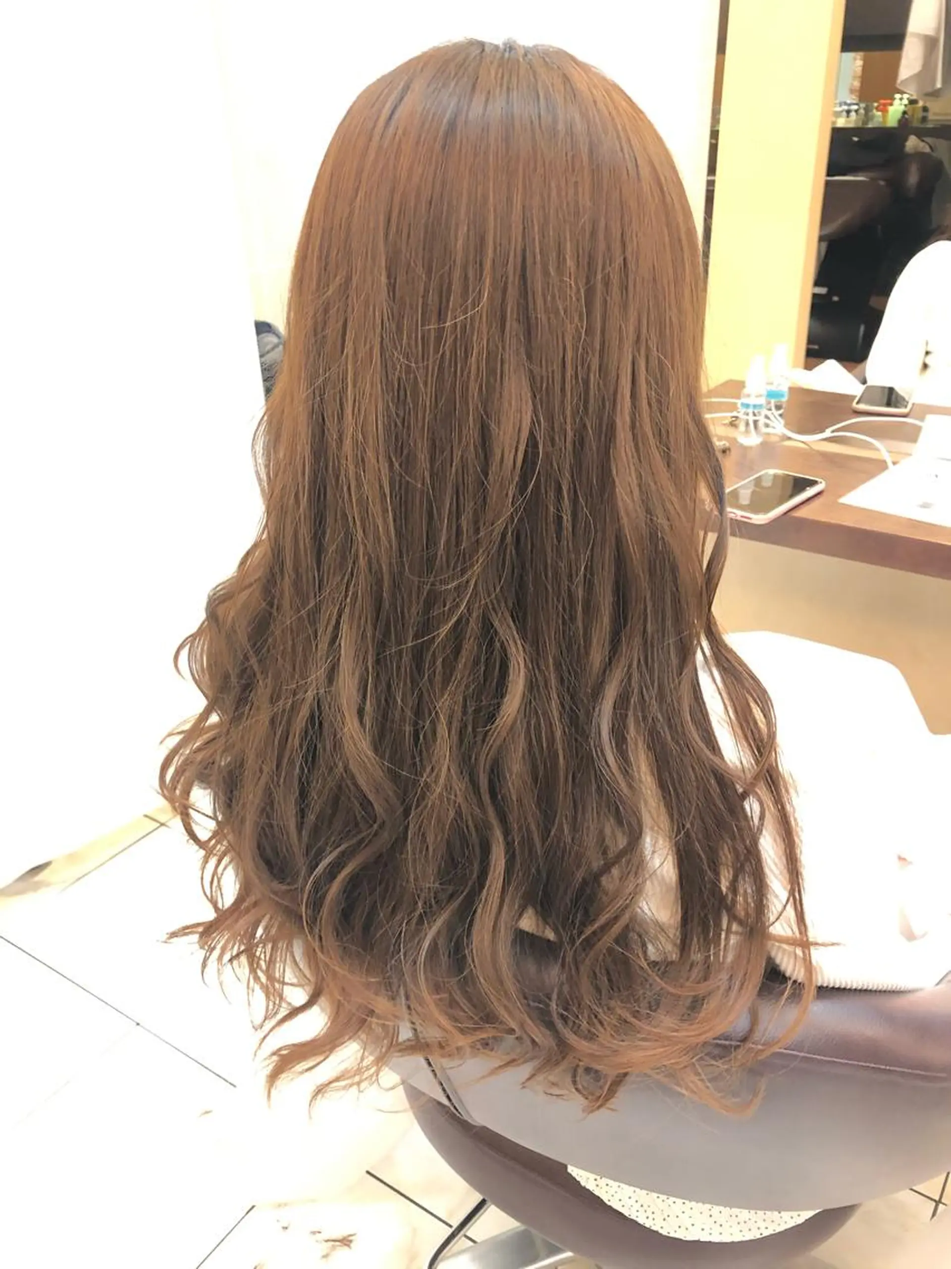 ロング 垢抜け透明感カラー 🌻篠崎あずさ🌻のヘアスタイル