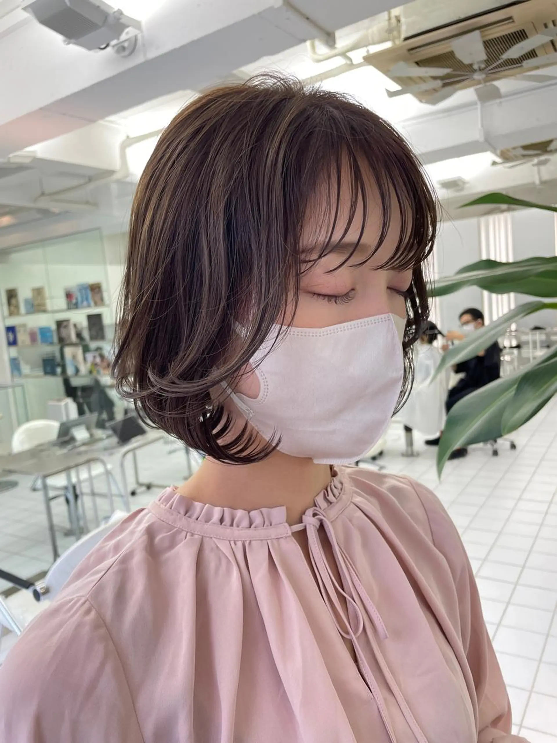 ミディアム カラー パーマ ボブ カット ヘアカラー トリートメント HEADS  ex所属・HEADS ex市川 ママ美容師ARISAのヘアスタイル