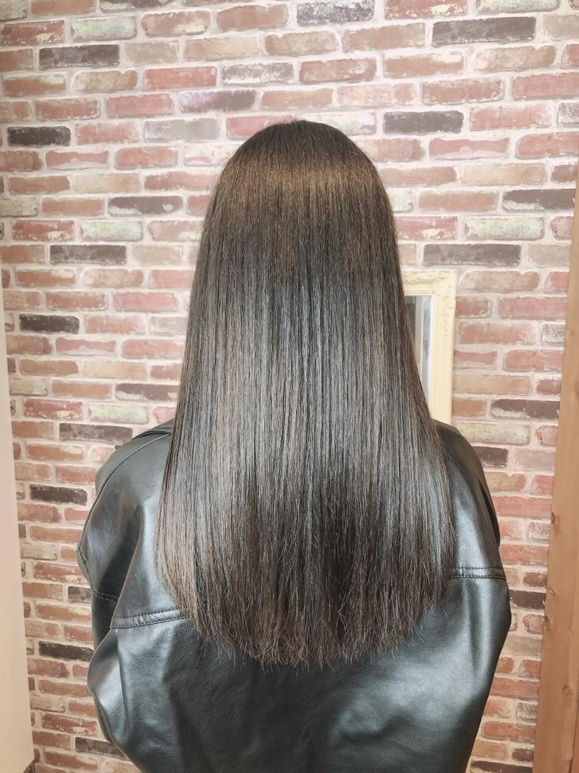 ロング カラー トリートメント カット ヘアカラー トリートメント La fith yukinoのヘアスタイル
