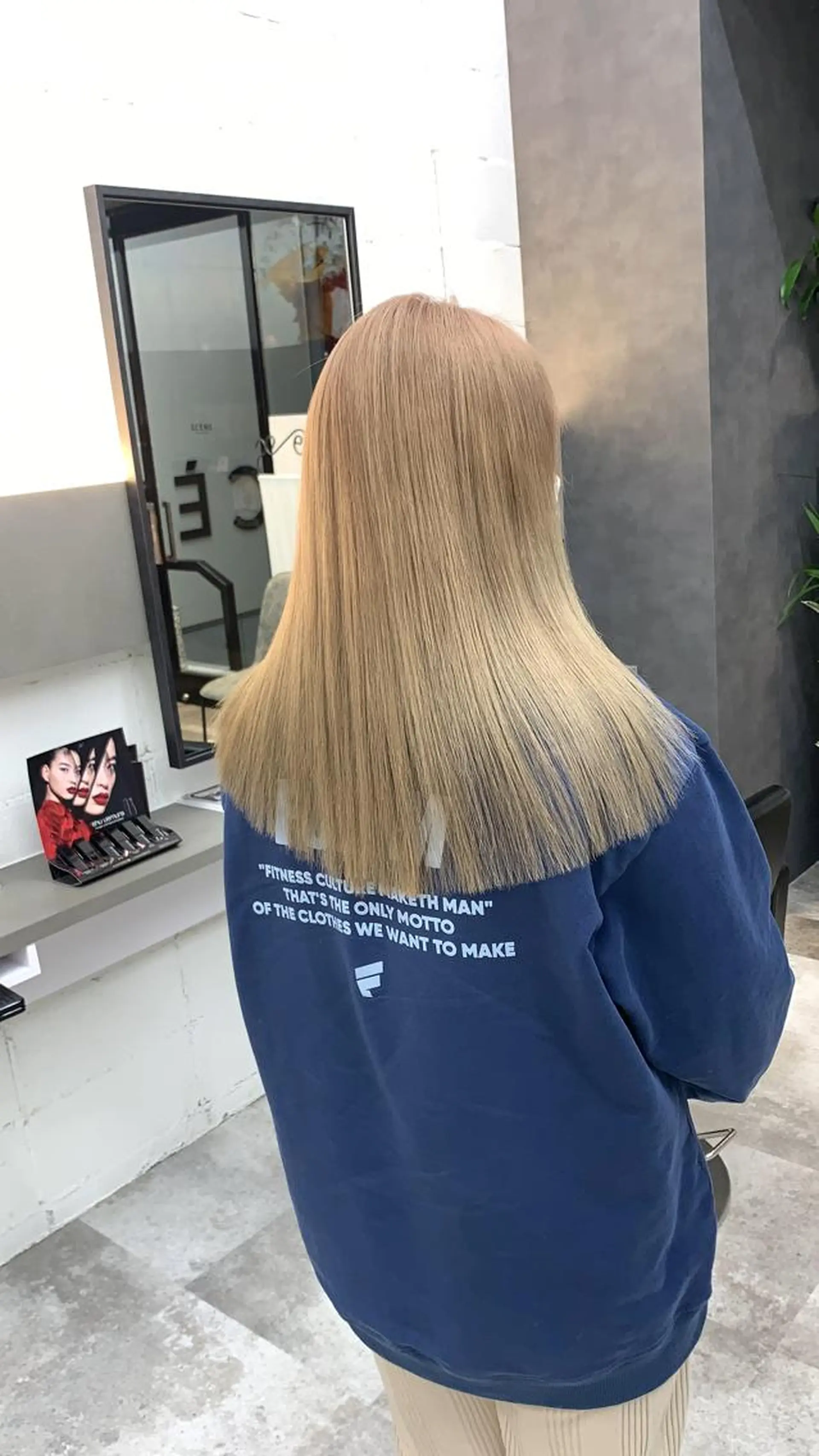 ロング カラー ハイライトカラー インナーカラー ハイライト 韓国風ヘア レイヤーカット メンズカット/レイヤ ーカット大名Lay.のヘアスタイル