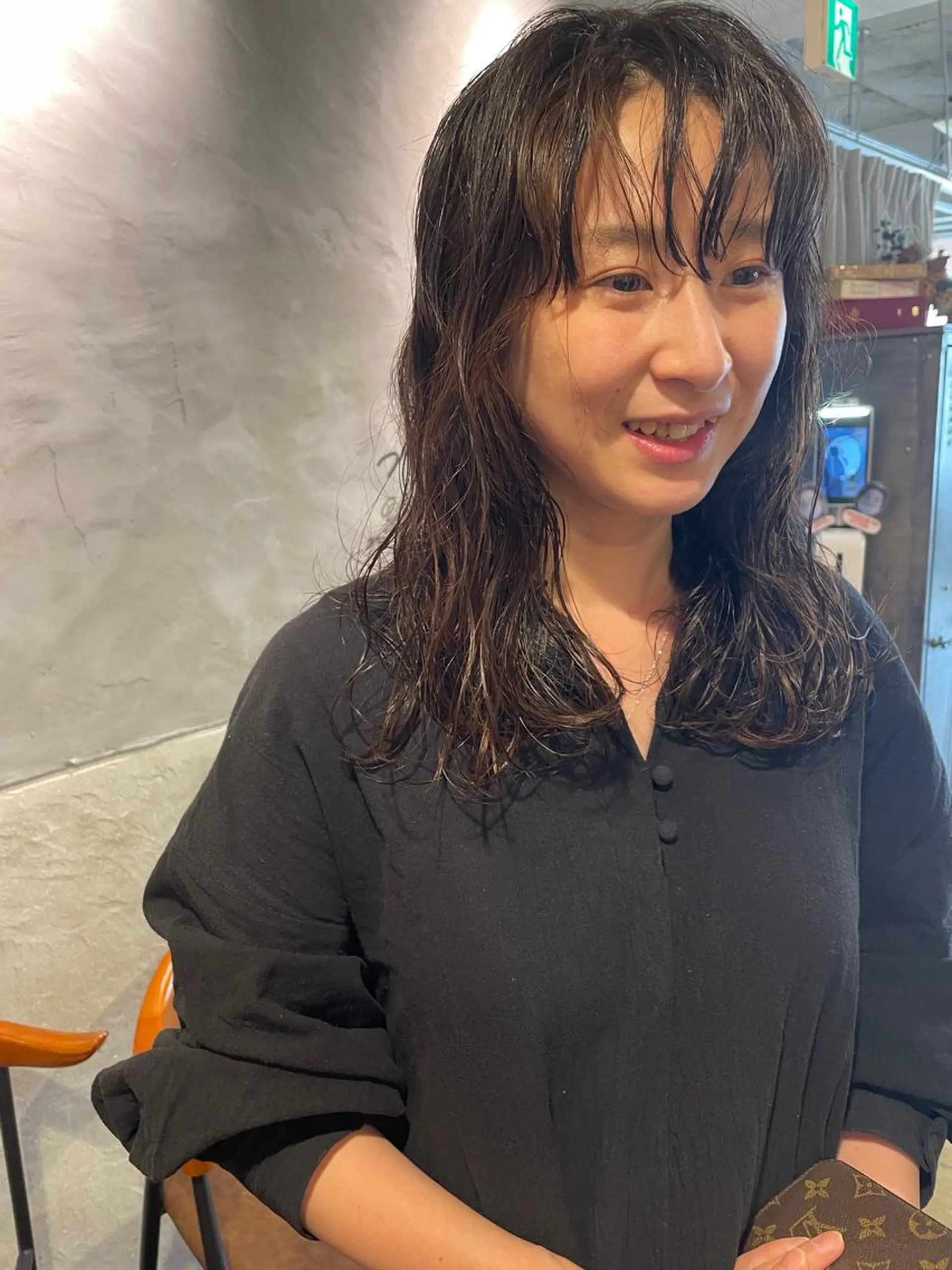 セミロング カット パーマ トリートメント さの あやねのヘアスタイル