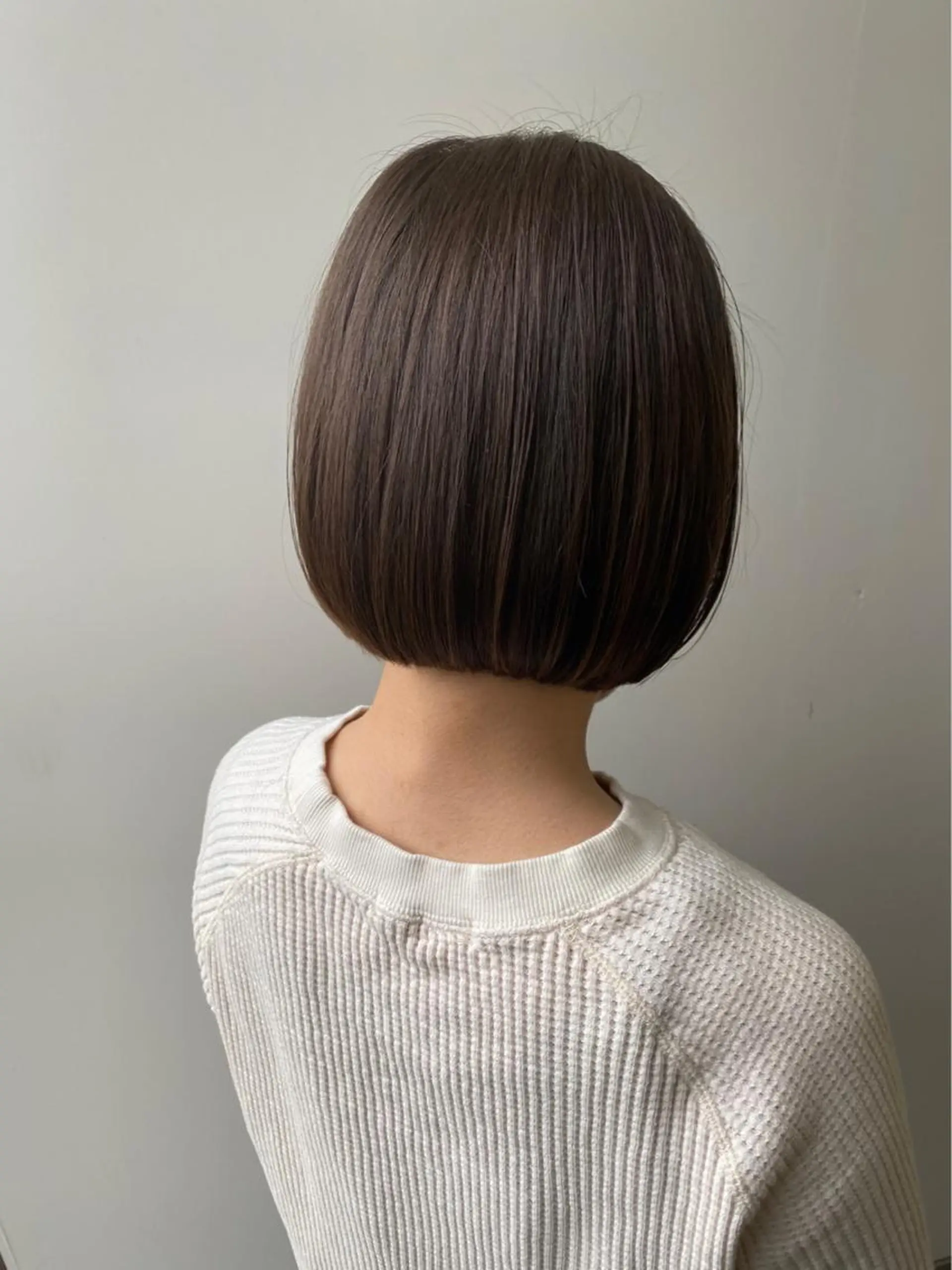 ショート カラー カット 桑原 菜摘のヘアスタイル