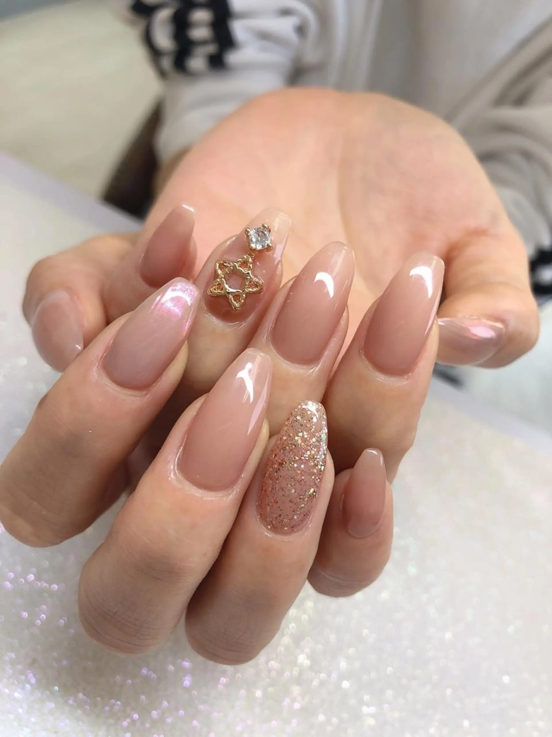 ネイル Flowerネイルサロン所属・. yukiのネイルデザイン