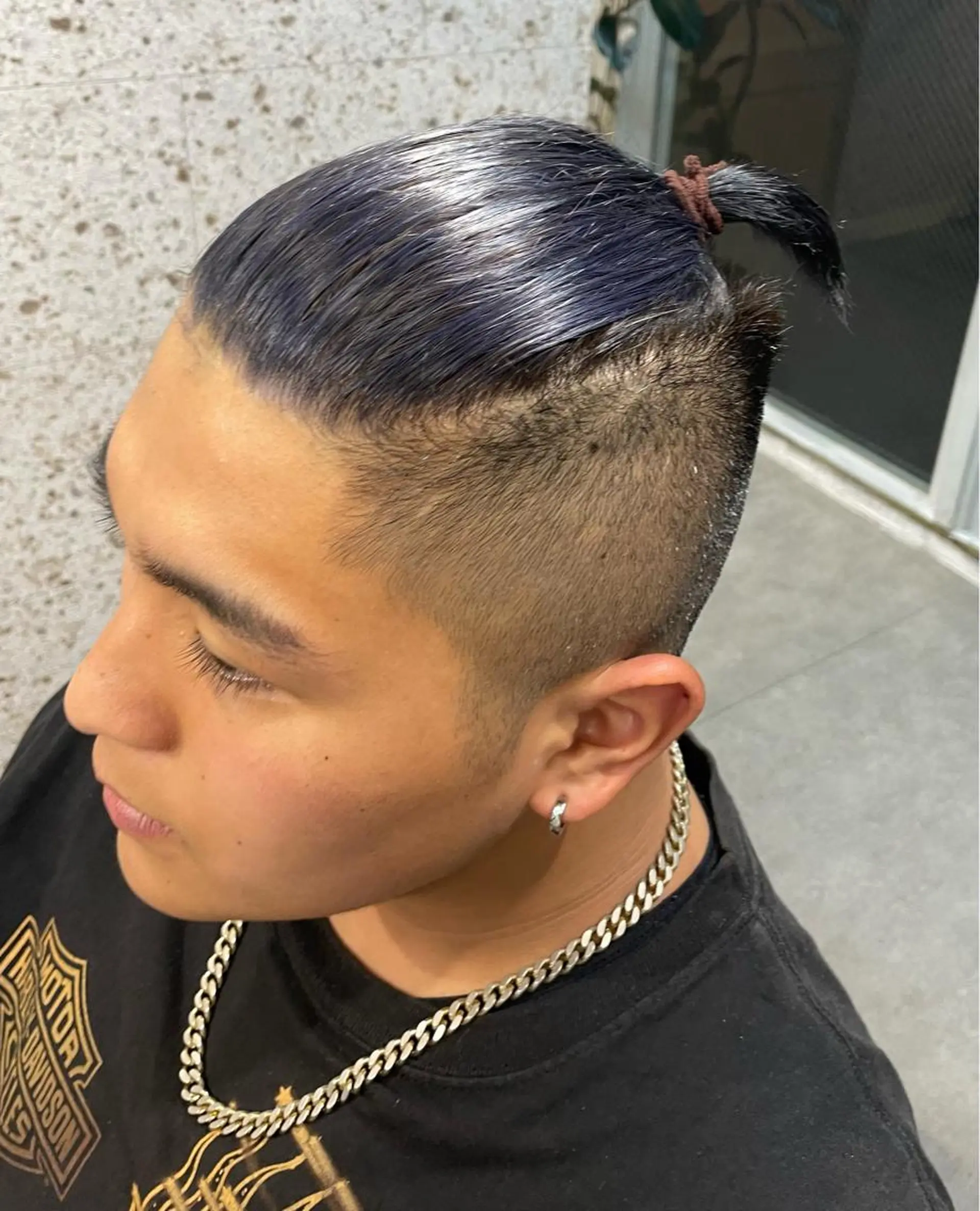 ショート カラー メンズ マンバンヘア 黒髪 ブルーカラー ブルーブラック lani hair salon所属・SHOTO ハイトー ン/デザインカラーのヘアスタイル