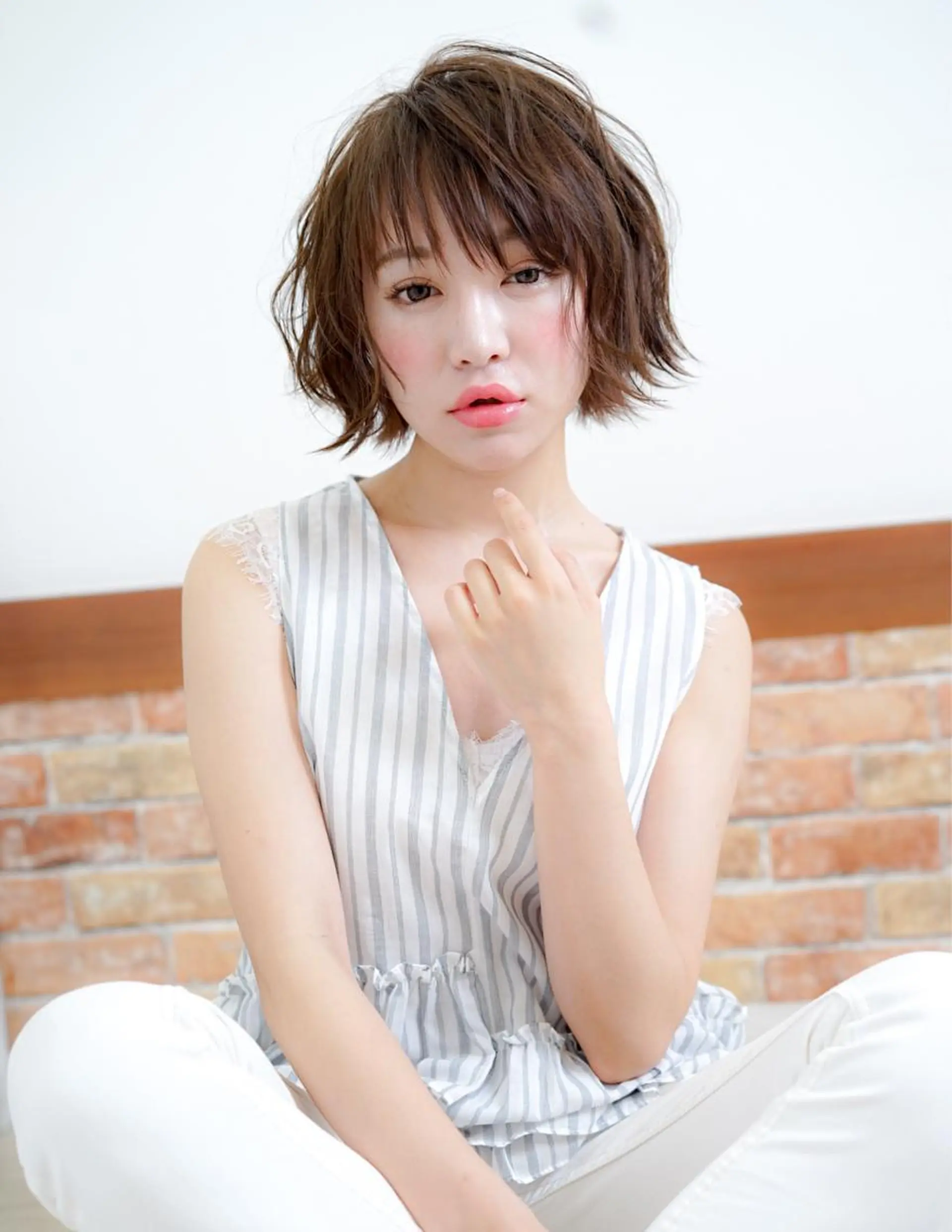 ショート ヘアールーム アートのヘアスタイル