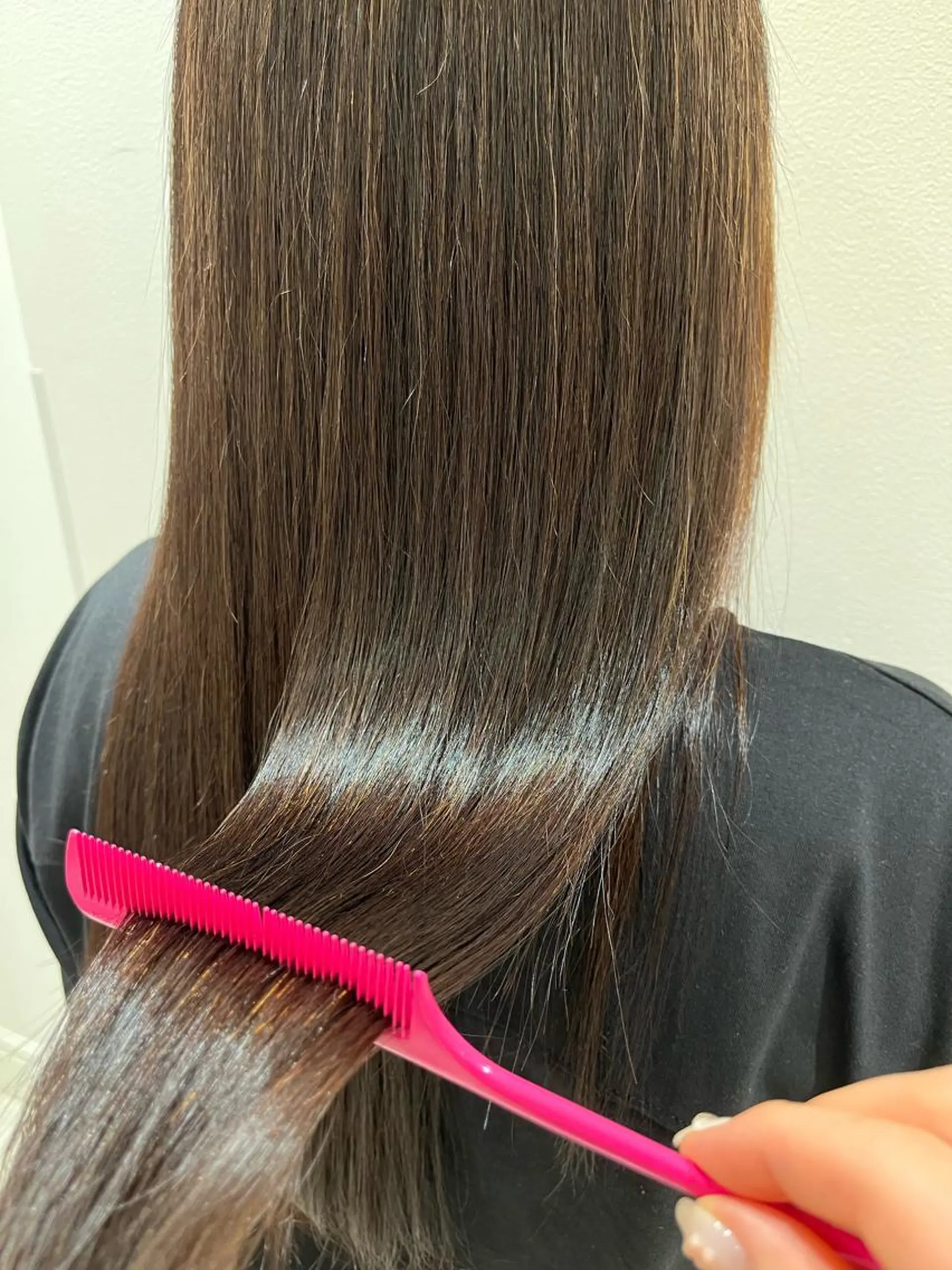ロング パーマ DC カラーモデルのヘアスタイル