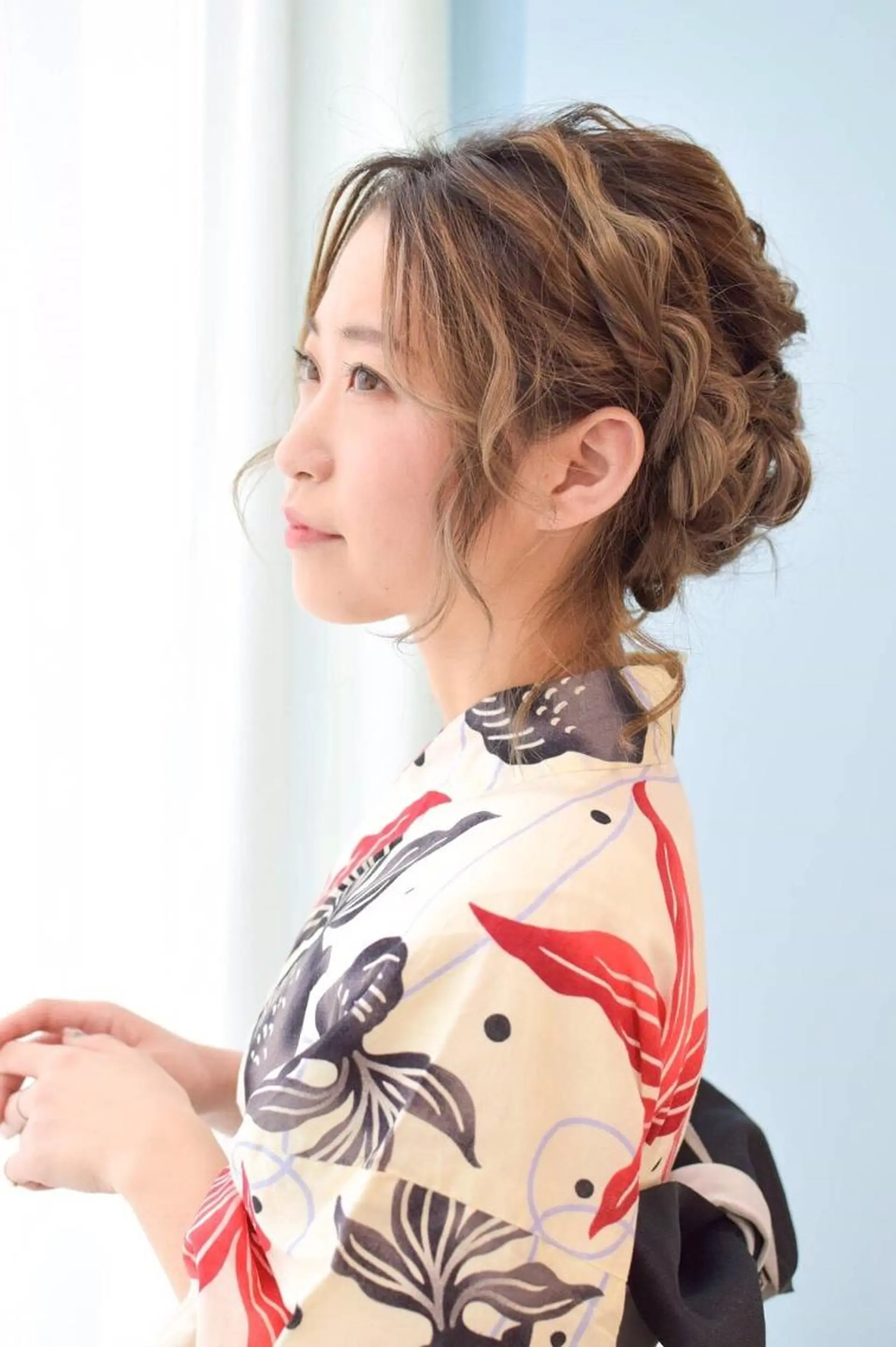 ミディアム 小林 永佳のヘアスタイル