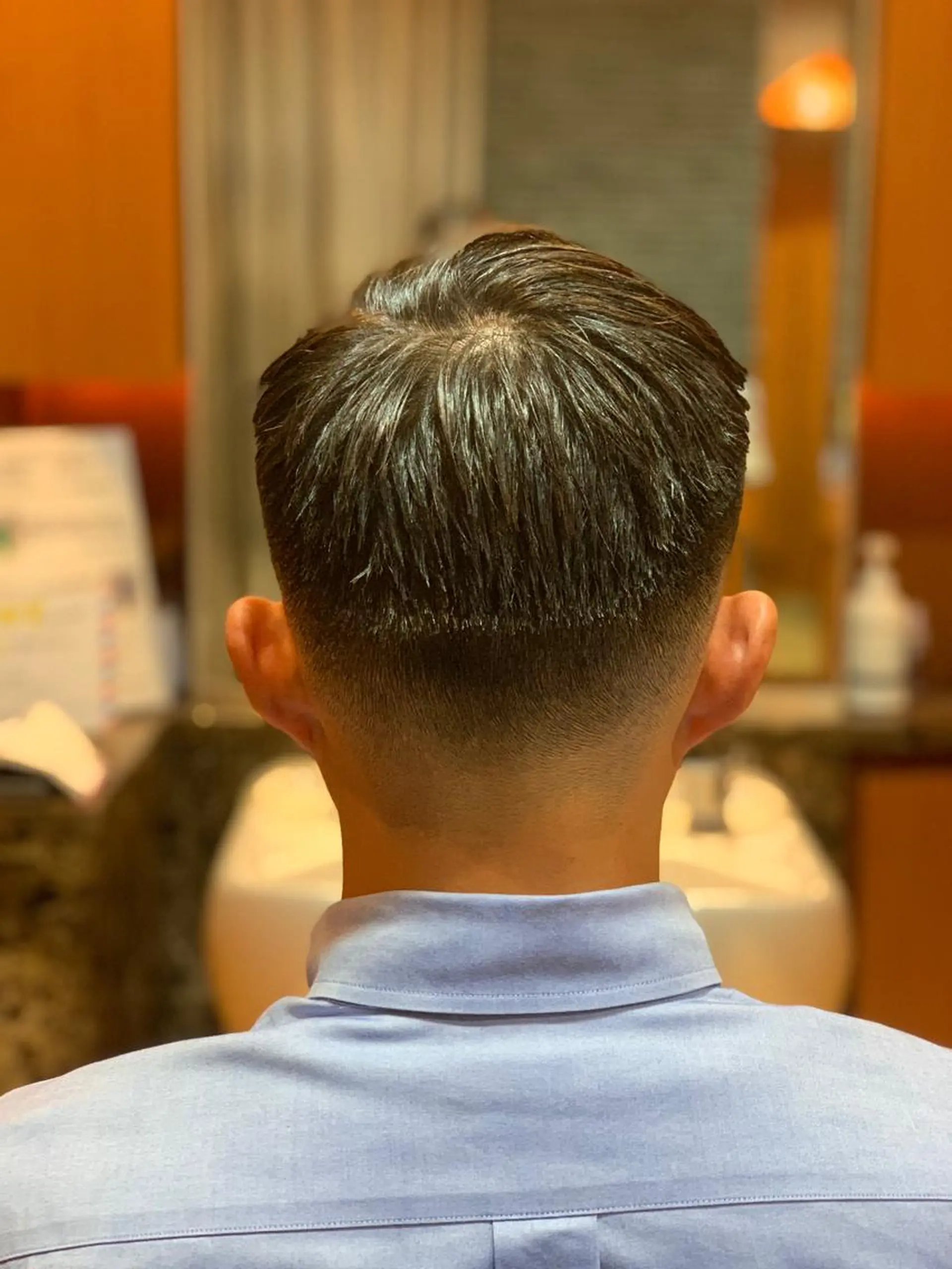 ショート パーマ メンズ フェードカット スキンフェード 砂川 すながわのヘアスタイル
