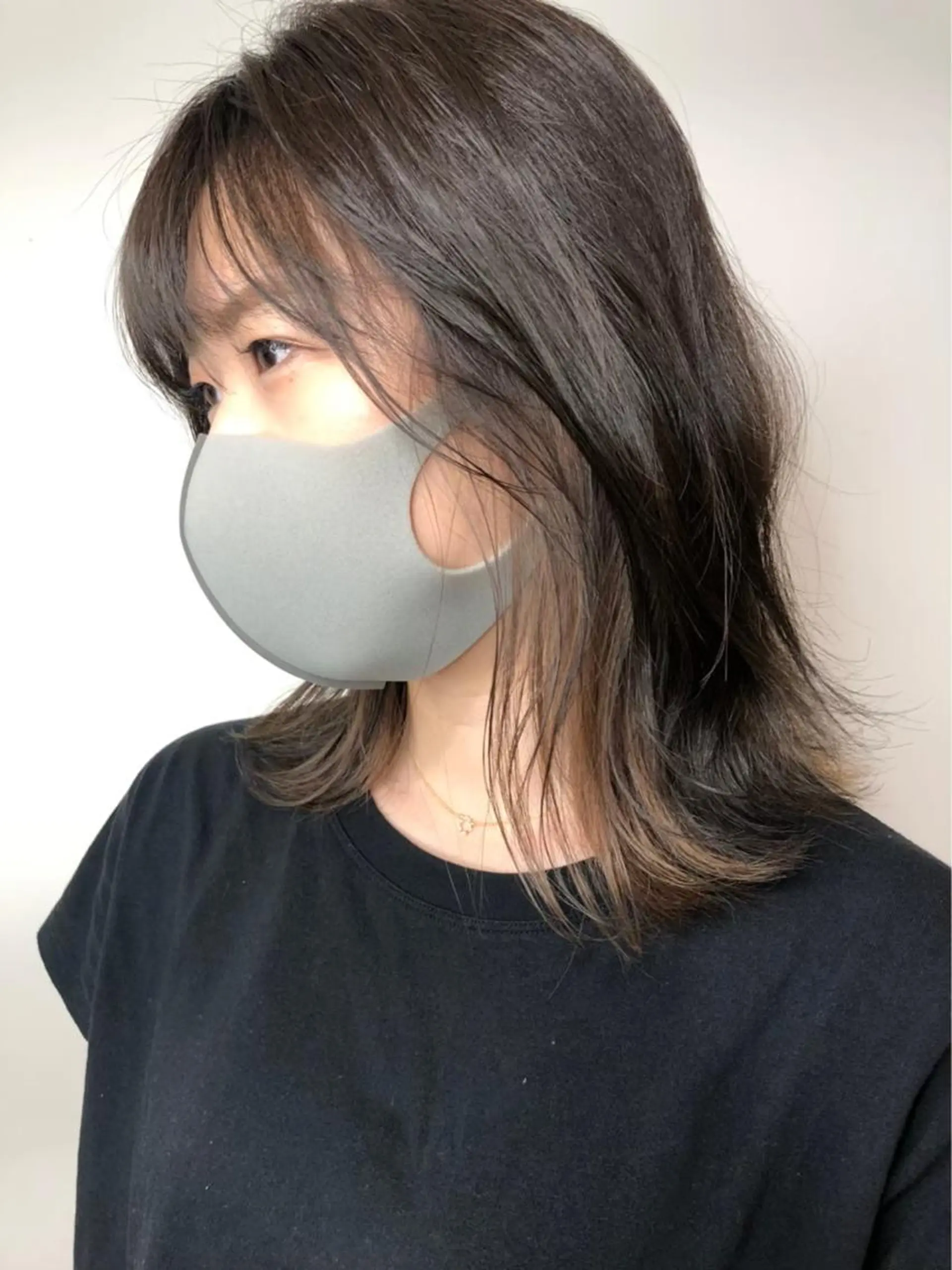 ミディアム カラー ベージュカラー 小川 美奈のヘアスタイル