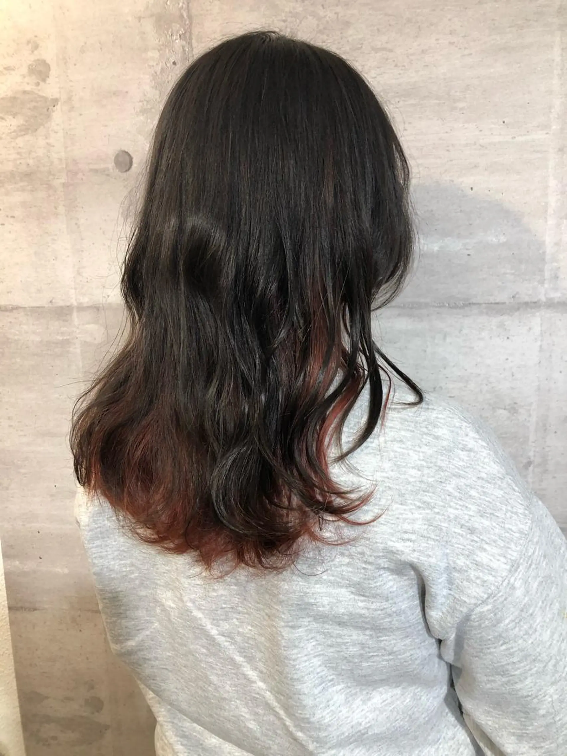 ロング カラー アッシュ ハイライトカラー イルミナカラー インナーカラー テラコッタ 江上拓郎/ショート /酸性ストレートのヘアスタイル
