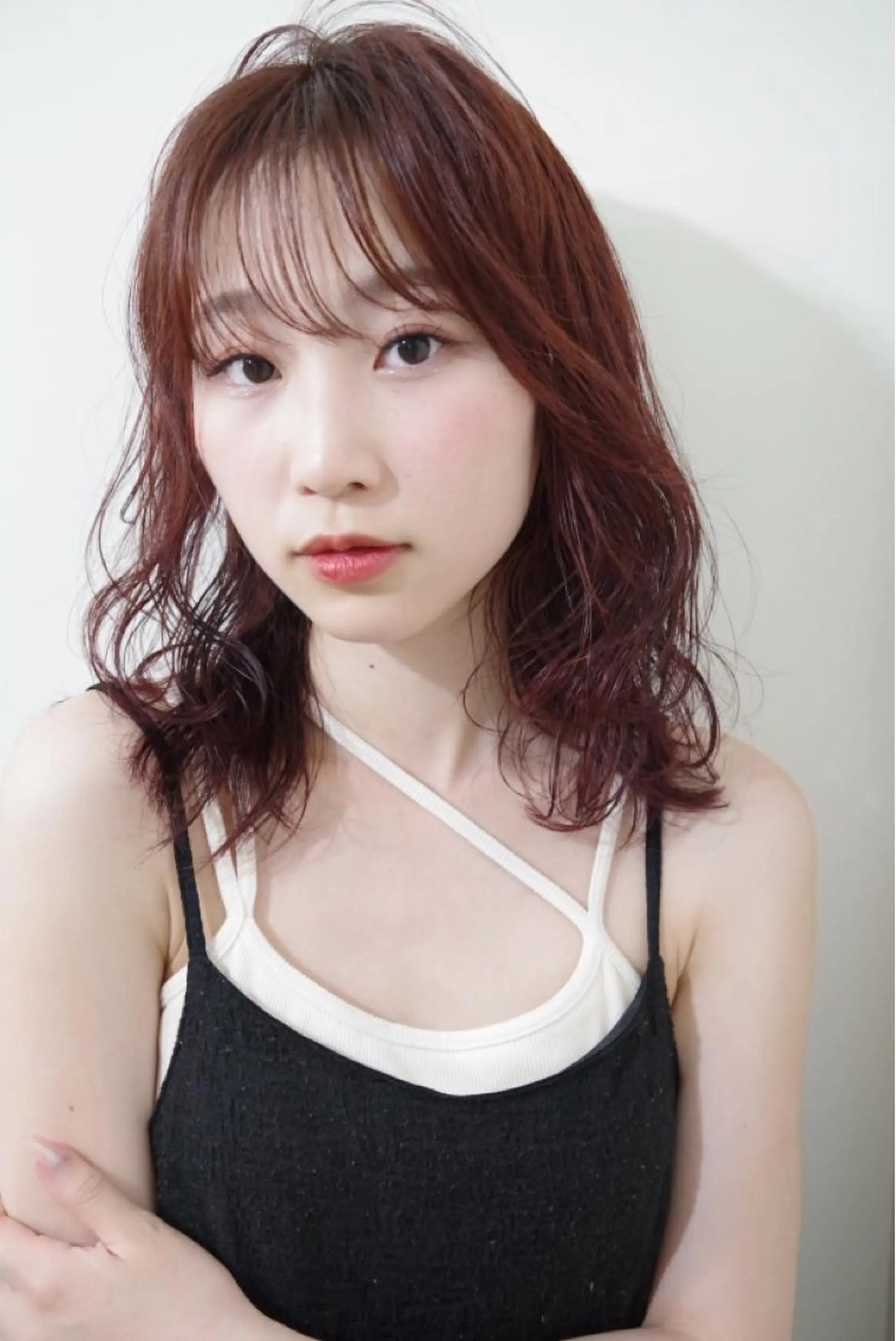 セミロング カラー ニシウエ ヒロキのヘアスタイル