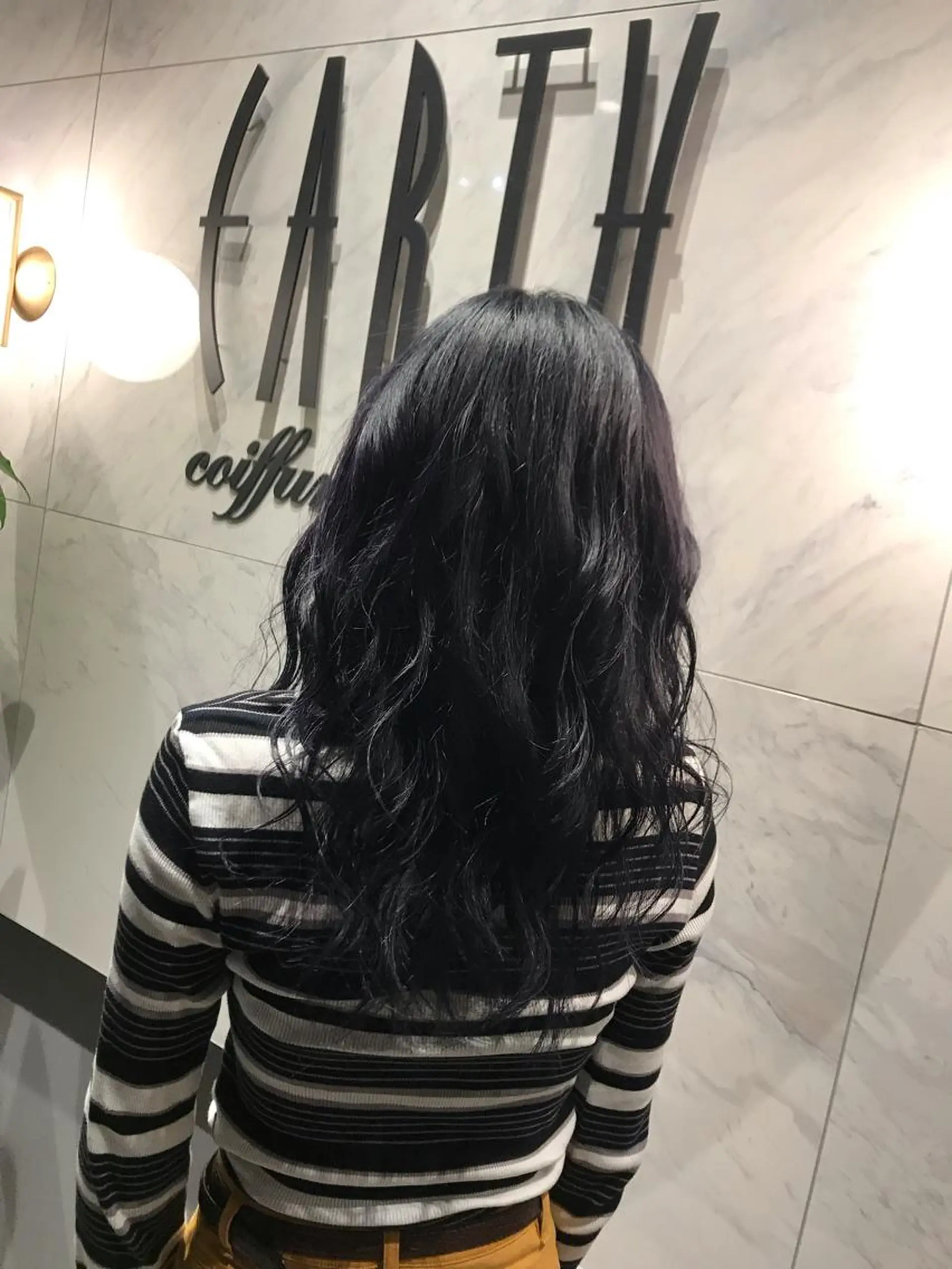 ロング カラー ブルーカラー ブルーバイオレット バイオレットカラー 茂木 結希のヘアスタイル