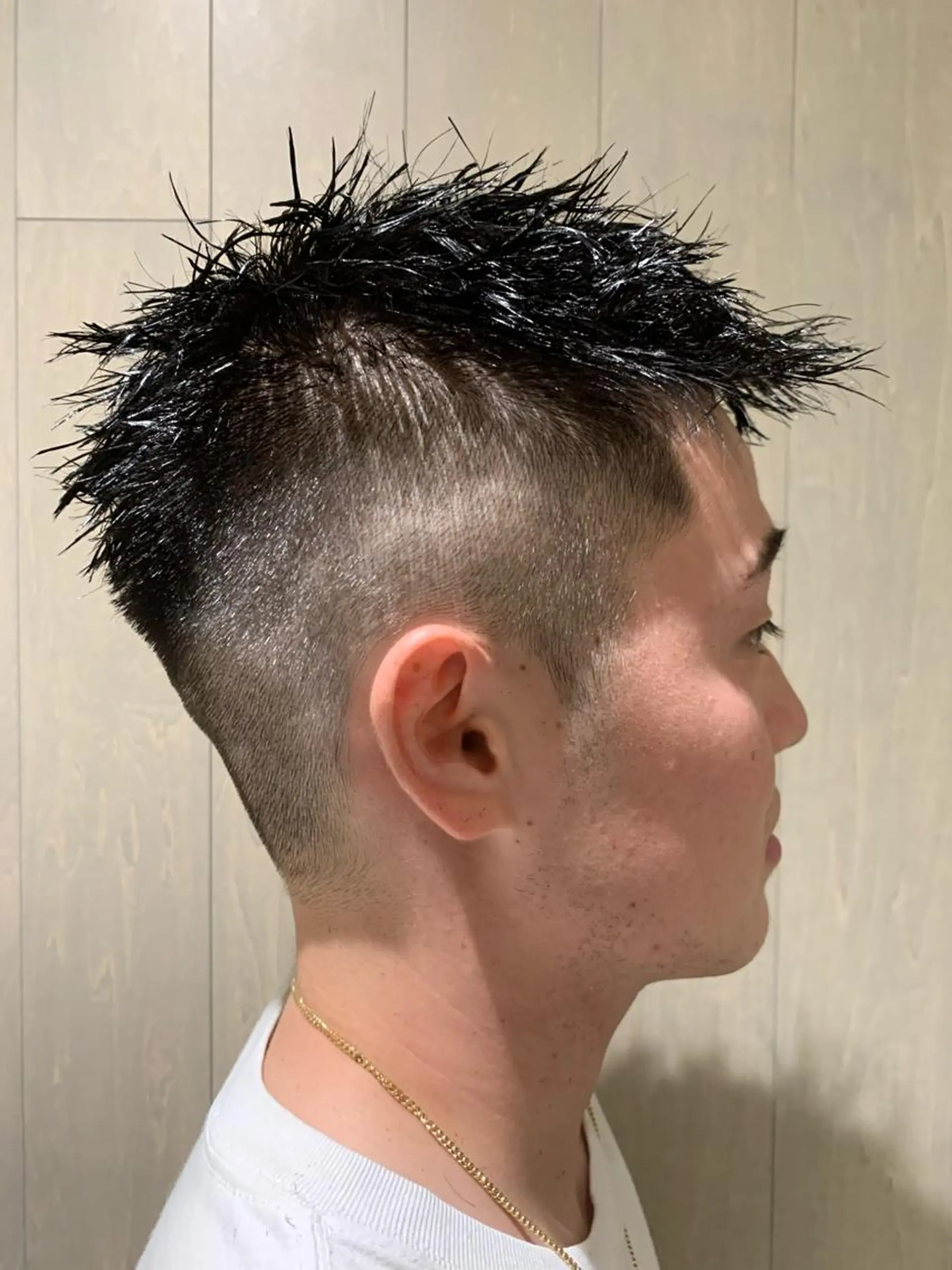 ショート メンズ 糟谷 慈英のヘアスタイル