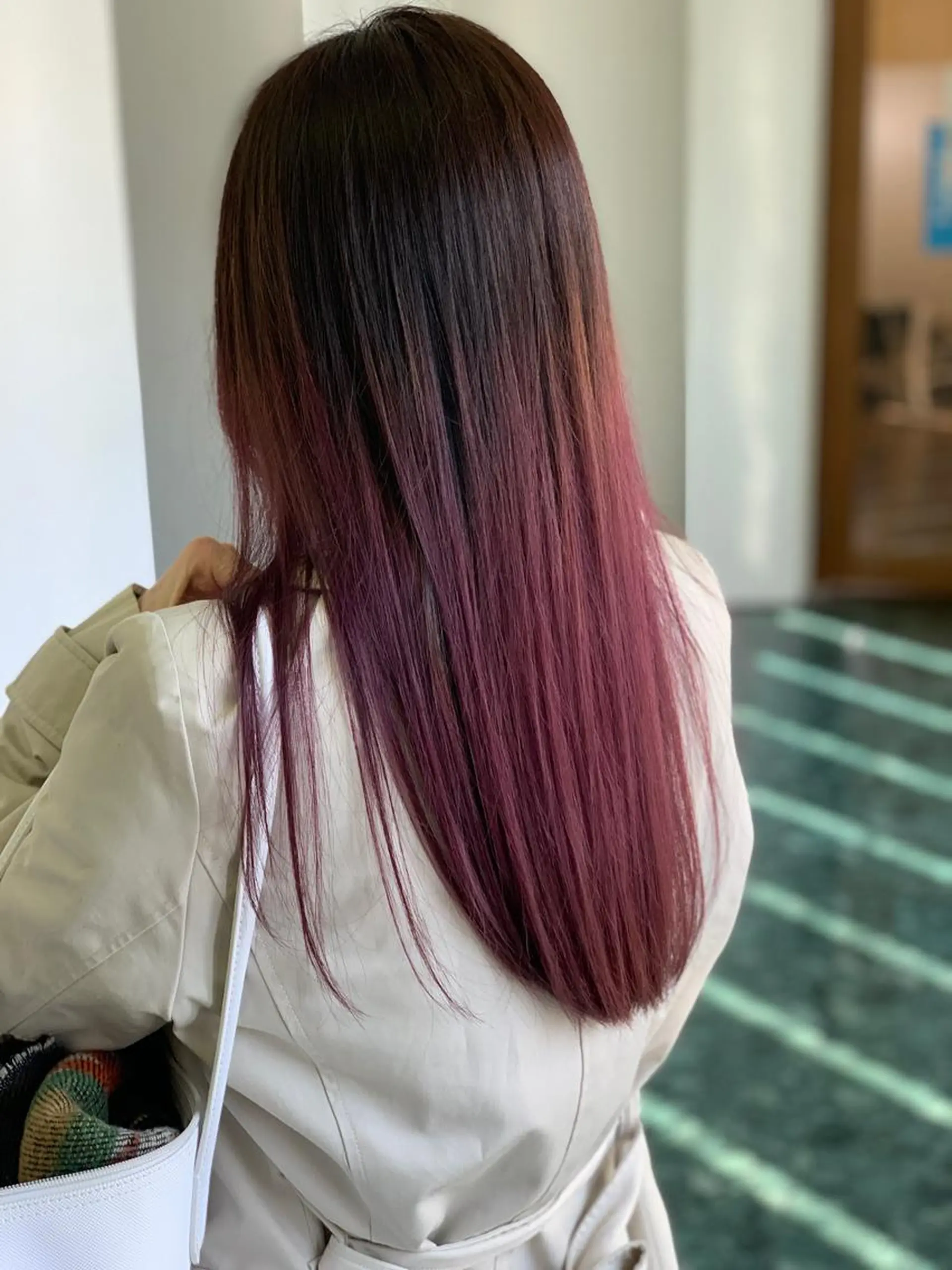 セミロング カラー グラデーションカラー ピンクカラー ヘアカラー CECIL hair なんば店所属・メンズパーマ 艶髪☆店長☆有馬のヘアスタイル
