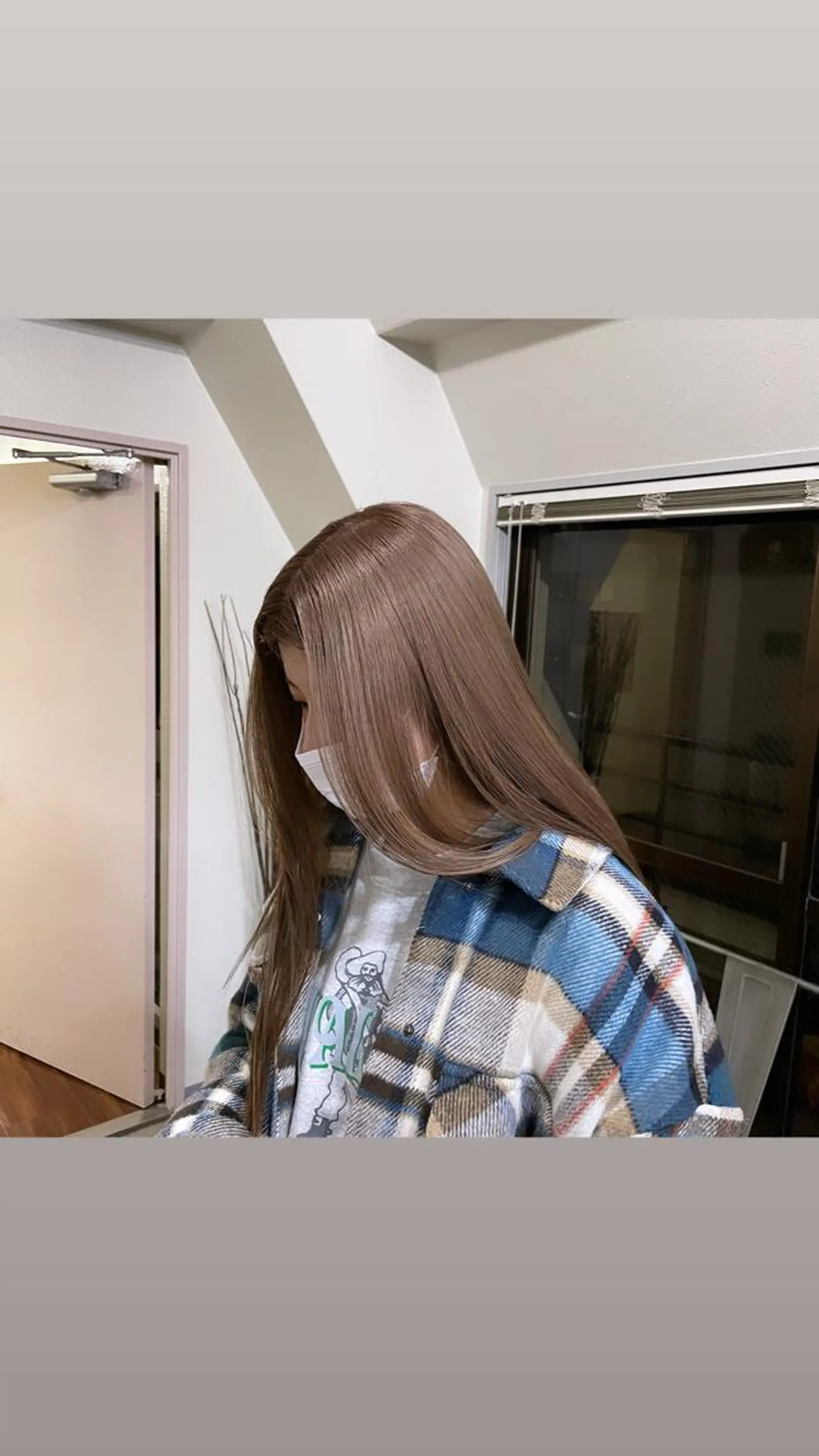 ミディアム カラー パーマ ヘアアレンジ メンズ キッズ ネイル マツエク・マツパ メンズブリーチ メンズハイライト メンズインナーカラー メンズ韓国風 ブリーチ ヘアカラー トリートメント ヘアセット 韓国ボブ/髪質改善 ニュアンス特化RYOのヘアスタイル