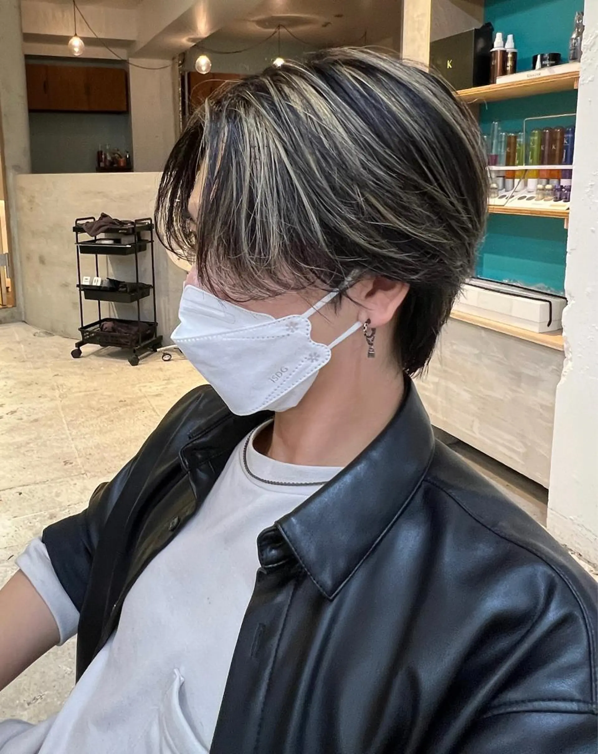 カラー メンズ メンズハイライト メンズメッシュ ハイライトカラー メッシュ メンズ特化美容師 TOMOKIのヘアスタイル