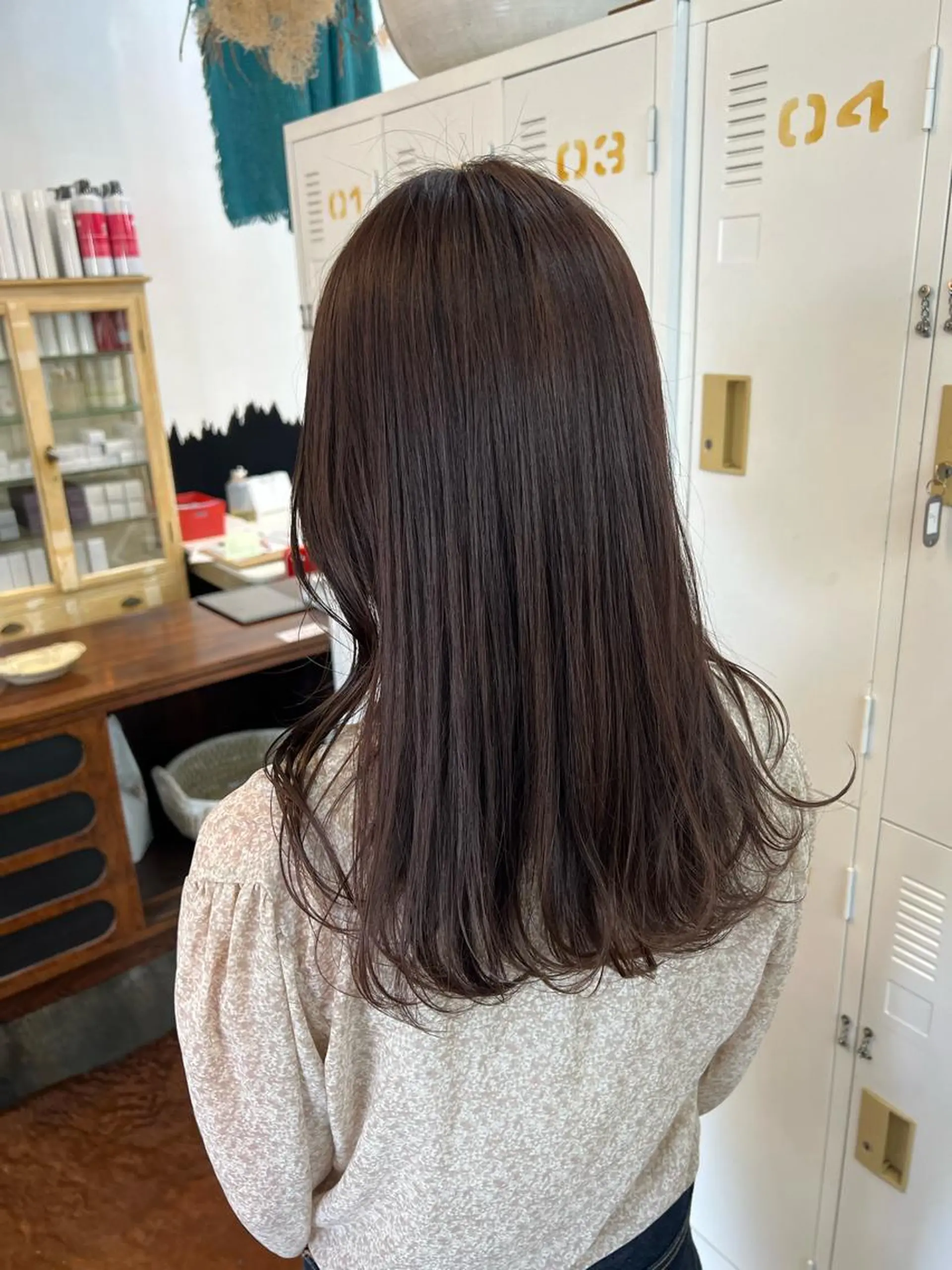 ロング カラー ラベンダーカラー LOMARLIE JURIAのヘアスタイル