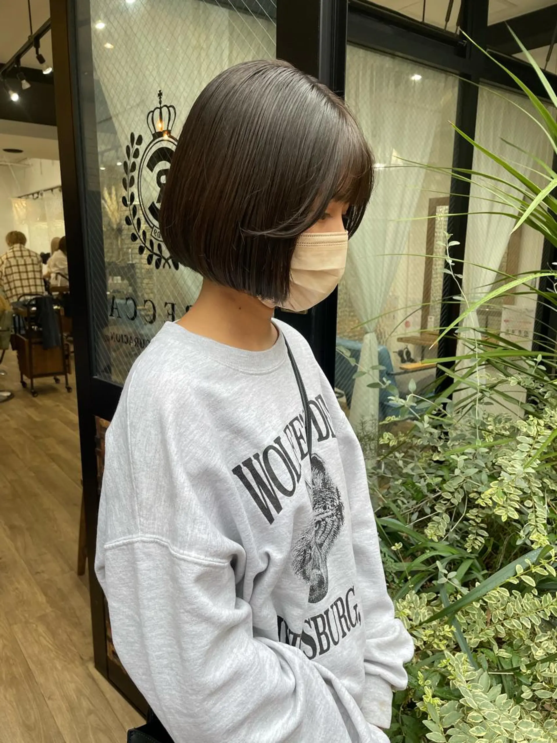 ショート カラー Megu/ベージュ/ 透明感カラーのヘアスタイル