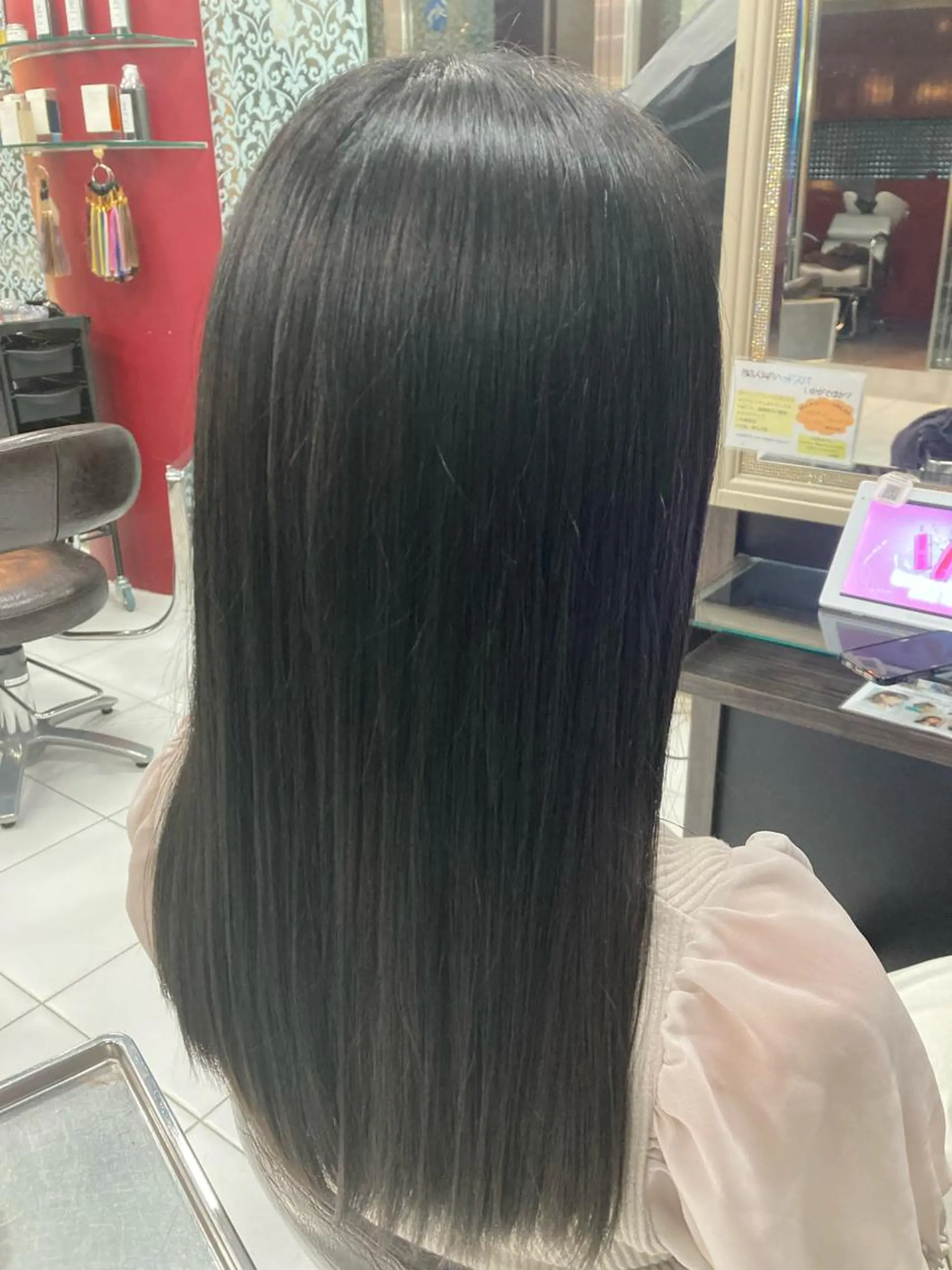 ロング カット ヘアカラー トリートメント 🐈‍⬛Namie 🐈‍⬛のヘアスタイル