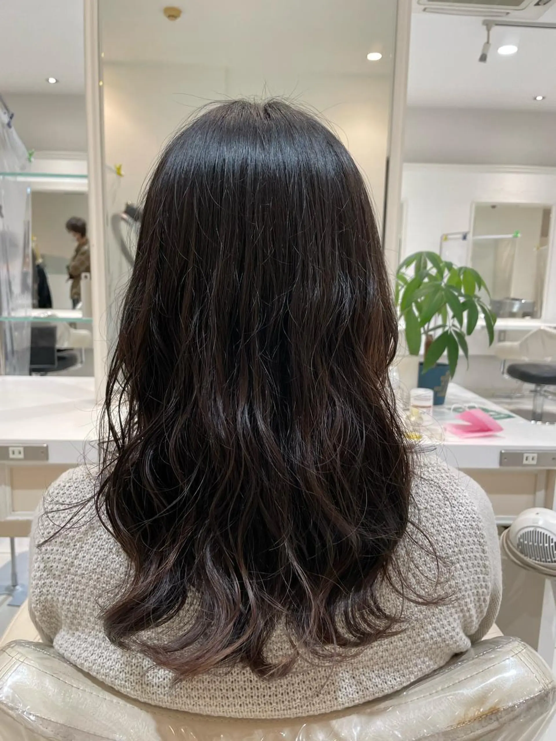 ロング パーマ JERICHO HAIR所属・河野 由佳の眉毛・アイブロウイメージ